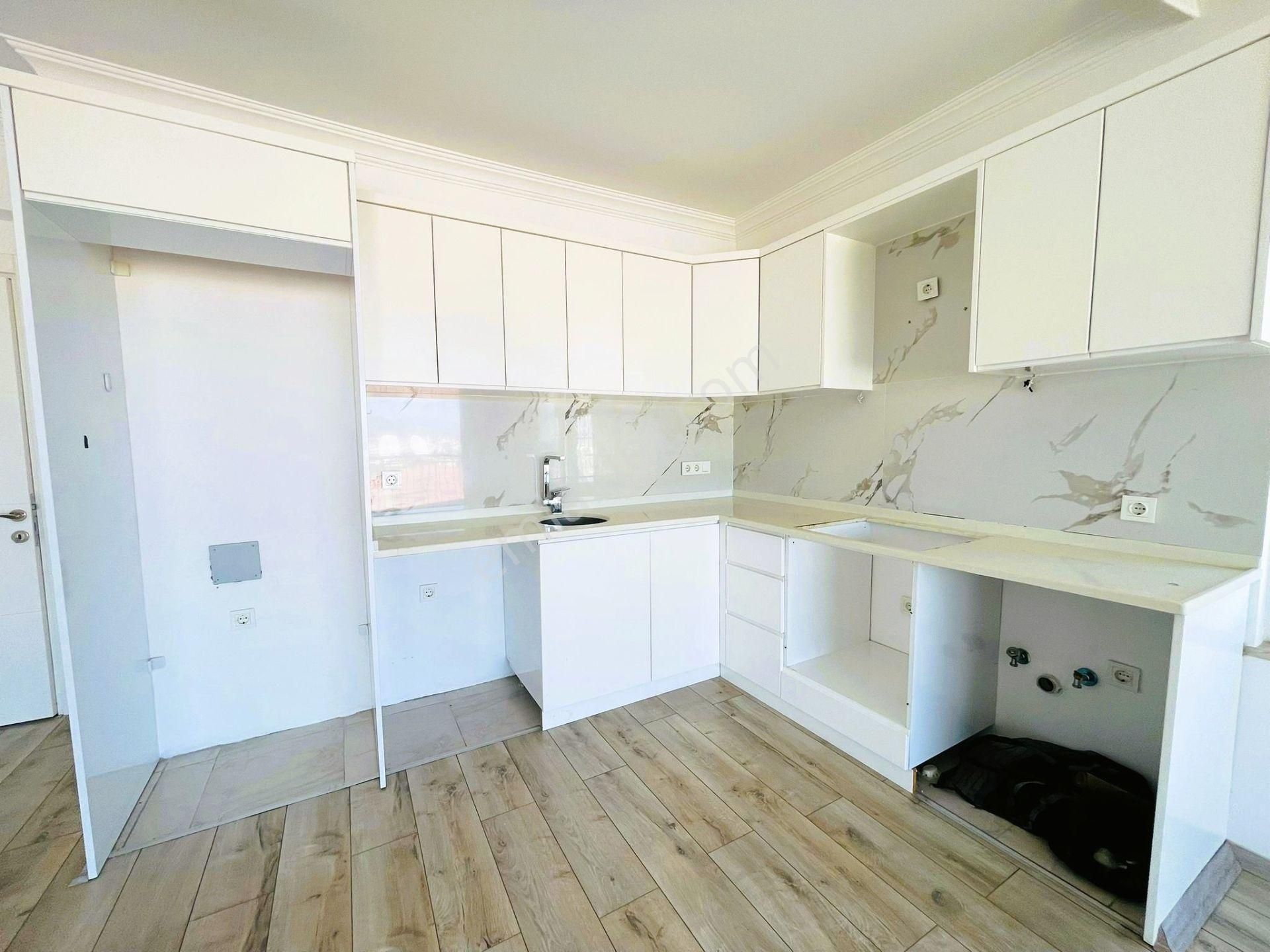 Goldhouse Dan Patlangıç Ta Deniz Manzaralı 2+1 Fırsat Daire - Görsel 14