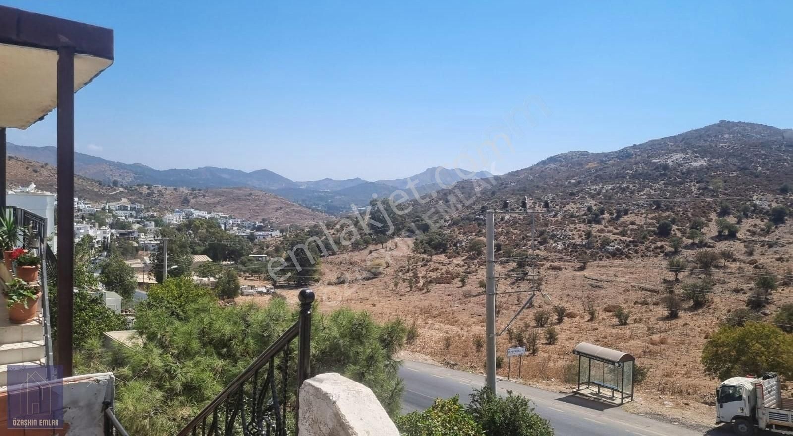 Gümüşlük Peksimette Satılık Müstakil Ev 2 Ayrı Kat Tek Fiyat - Görsel 7