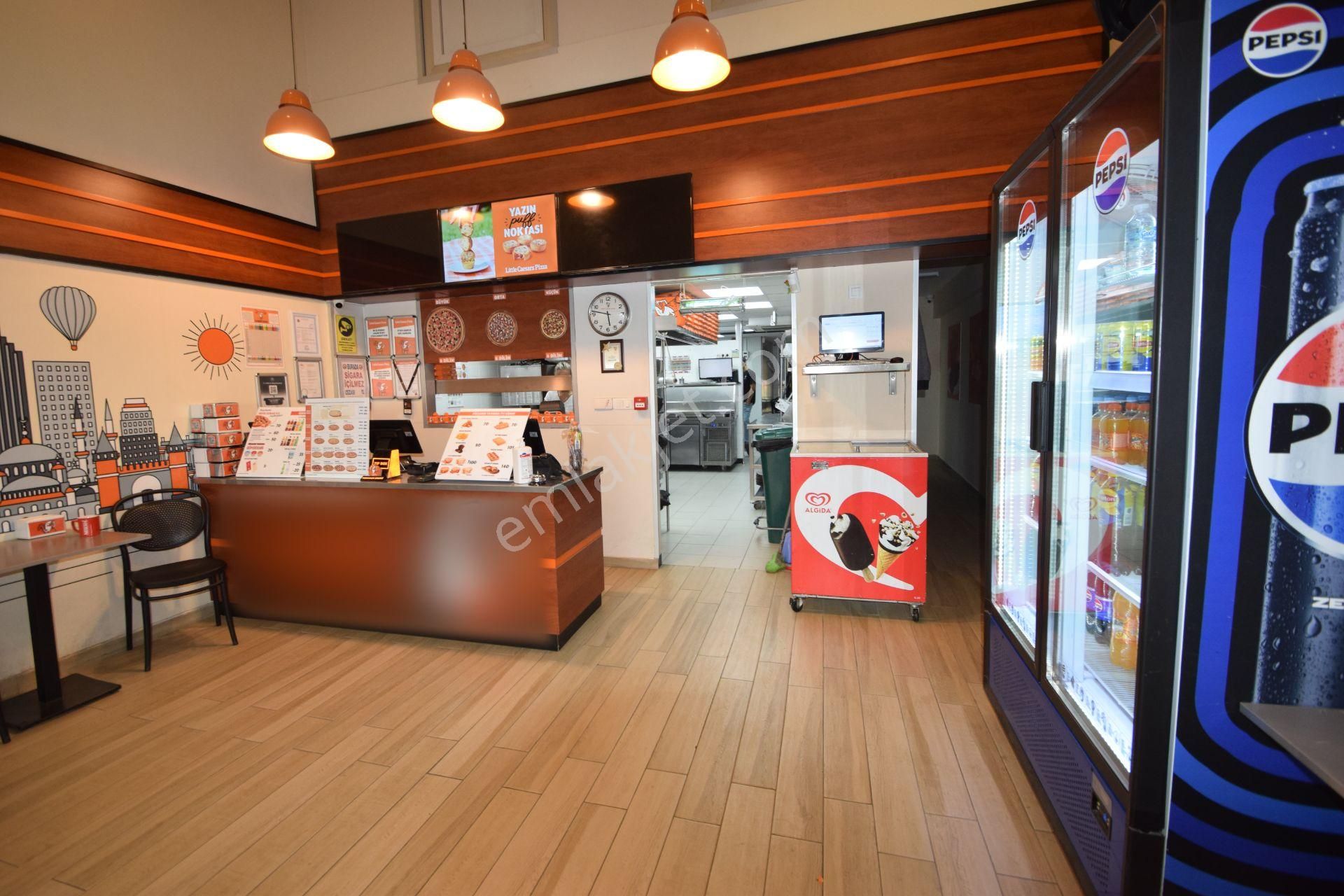 Maltepe İdealtepe’de Ünlü Franchise Markasından Devren Satılık Hazır Pizzacı - Görsel 2