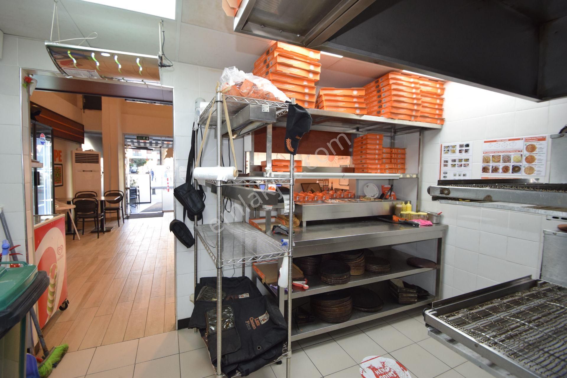 Maltepe İdealtepe’de Ünlü Franchise Markasından Devren Satılık Hazır Pizzacı - Görsel 18