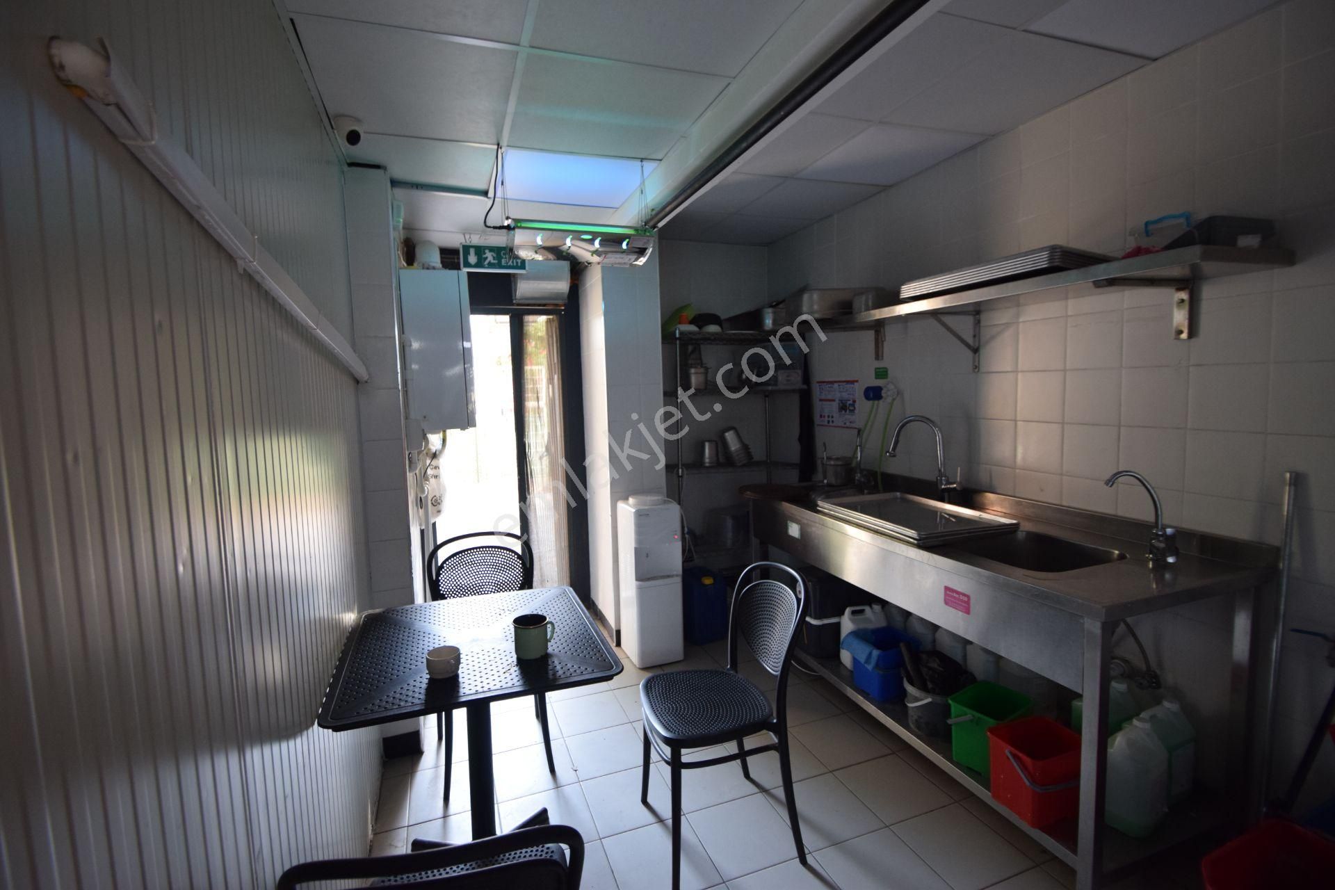 Maltepe İdealtepe’de Ünlü Franchise Markasından Devren Satılık Hazır Pizzacı - Görsel 8