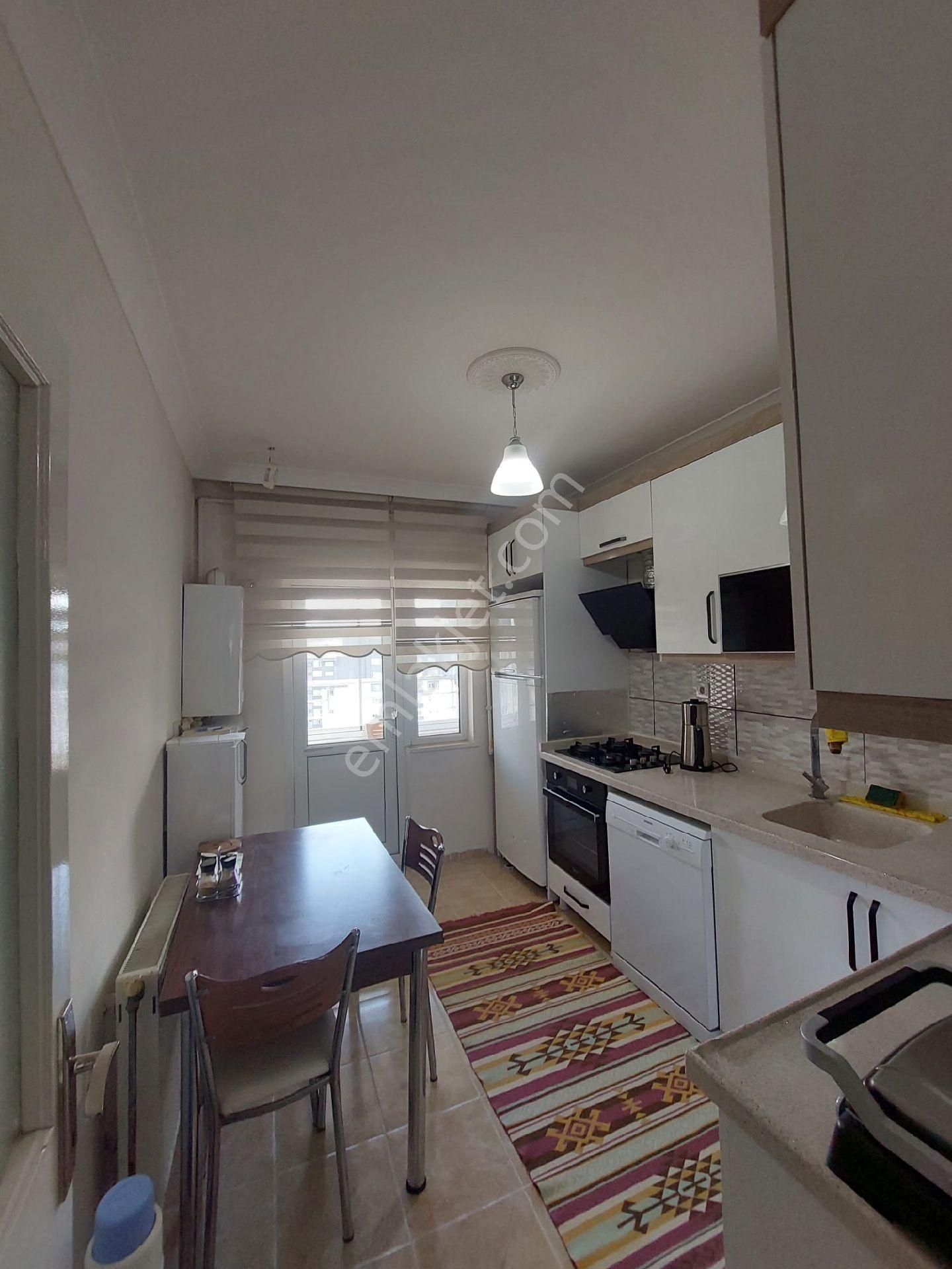 Mevlana Sitesinde Full Eşyalı 3+1 Kiralık Daire - Görsel 5