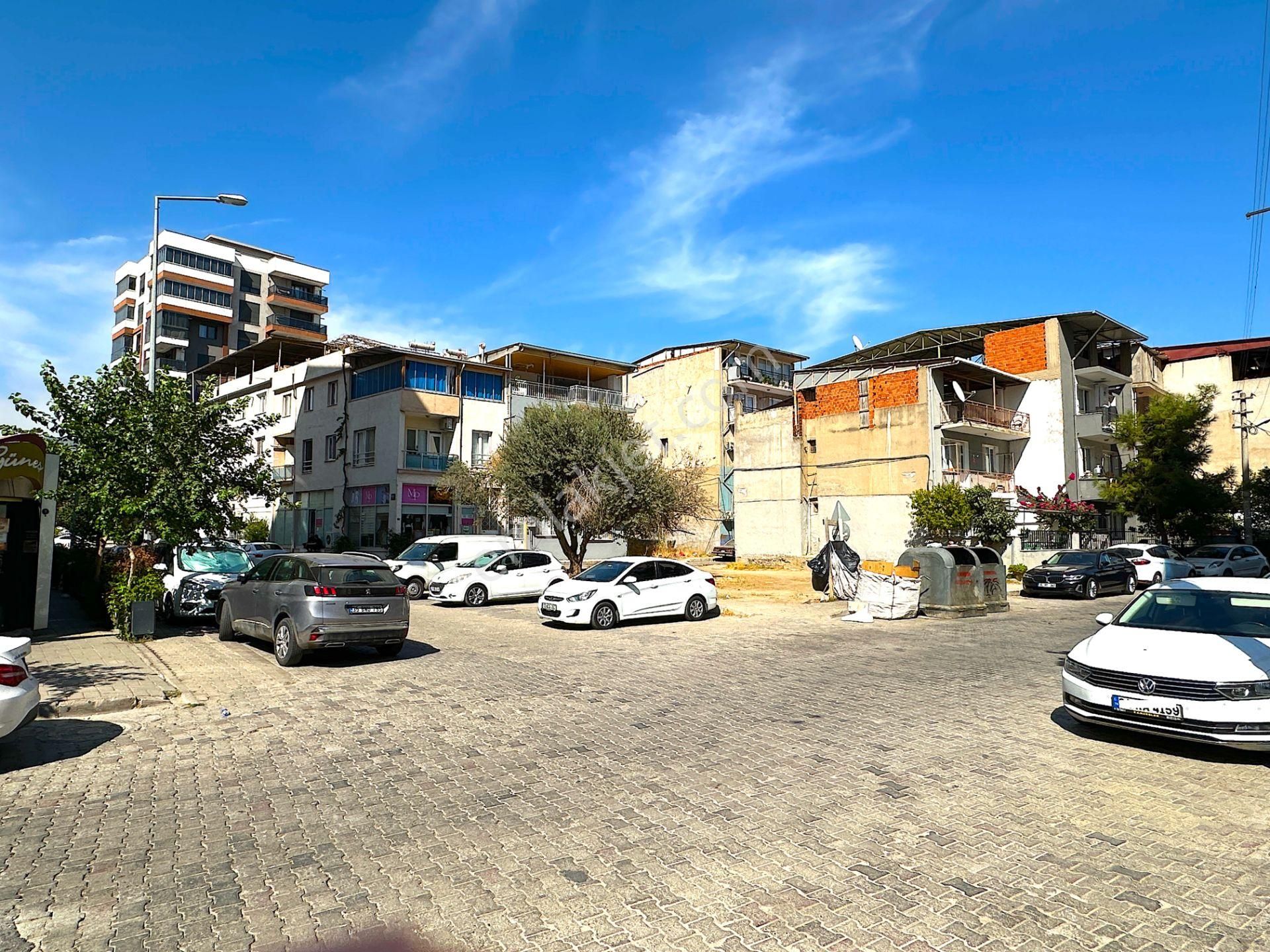 Yeşilova'da Lüks Sitelerin Arasında Satılık İmarlı Fırsat Arsa - Görsel 8