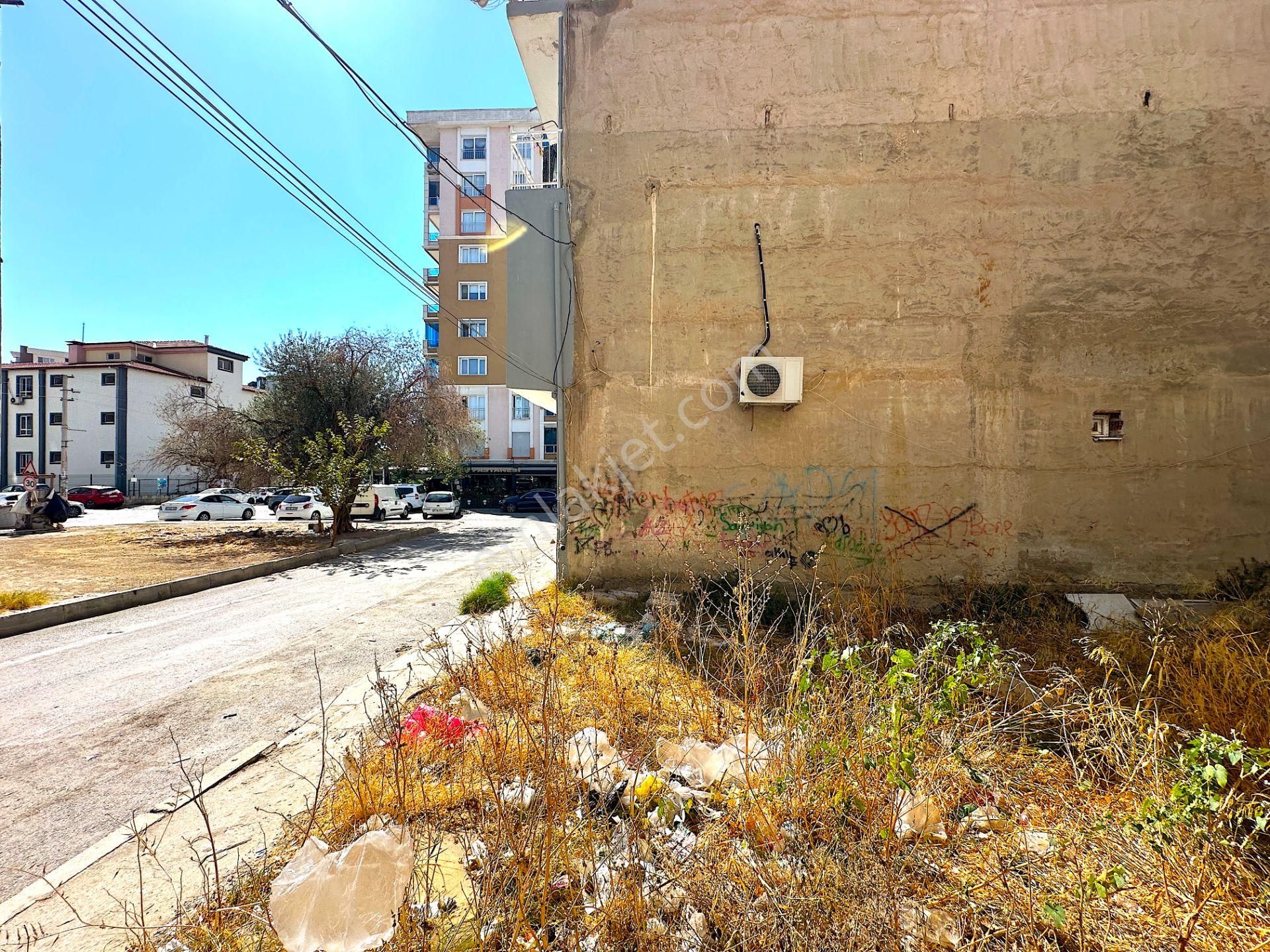 Yeşilova'da Lüks Sitelerin Arasında Satılık İmarlı Fırsat Arsa - Görsel 16