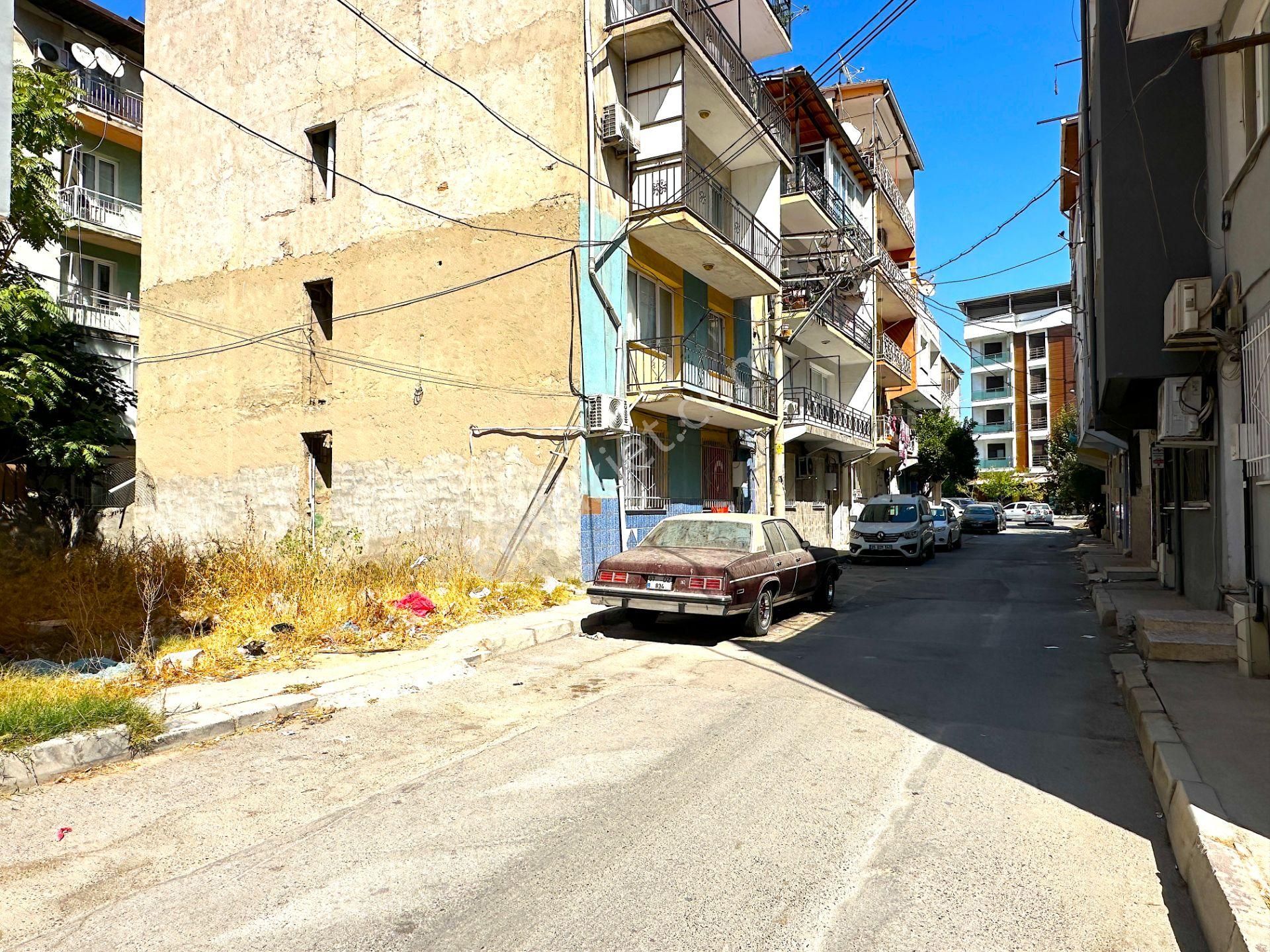 Yeşilova'da Lüks Sitelerin Arasında Satılık İmarlı Fırsat Arsa - Görsel 33