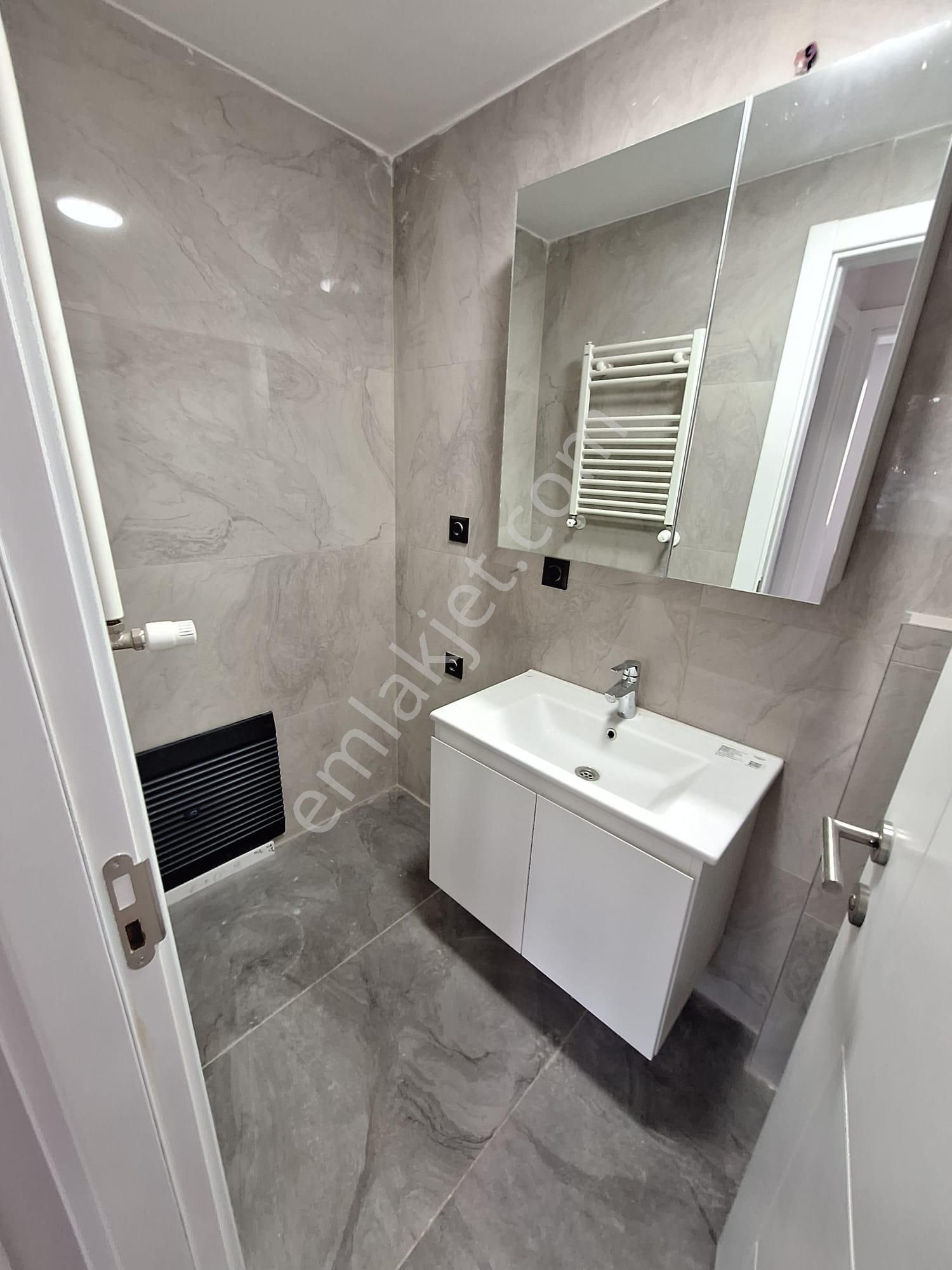 Ck'dan Minibüs Yoluna Yürüme Mesafesinde - Görsel 11