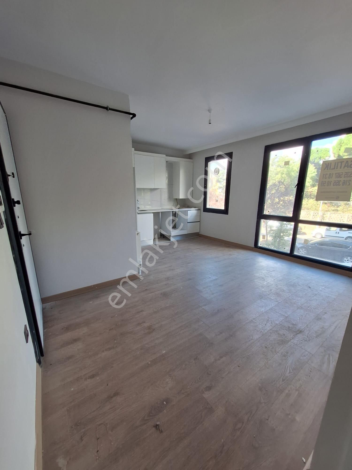 Ck'dan Minibüs Yoluna Yürüme Mesafesinde - Görsel 2