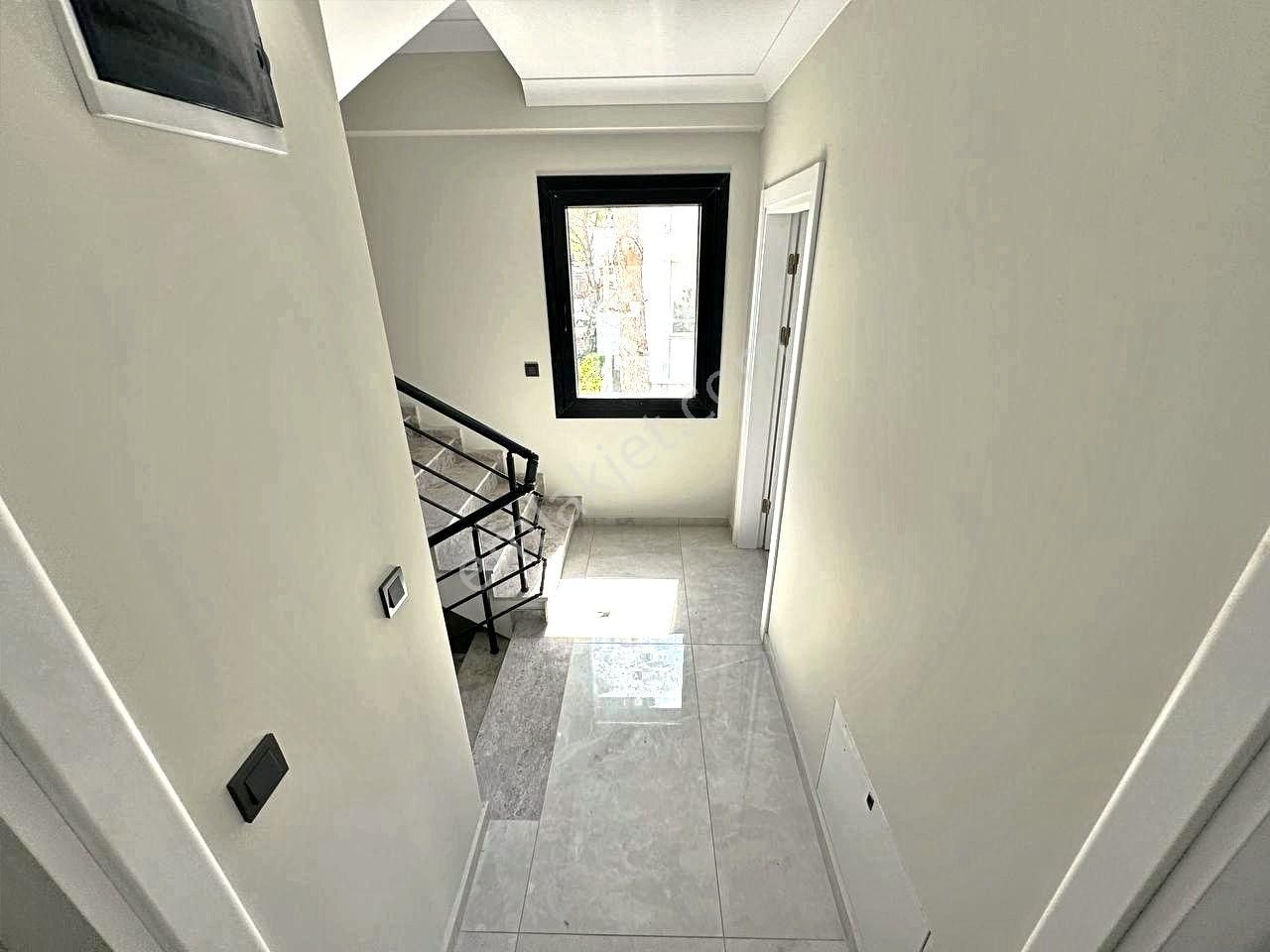 🏠blue Life Egen'den Gerçek İlan Akçayda Denize 250m Mesafede Geniş Teraslı Lüx Tasarım 3+1 Müstakil - Görsel 34