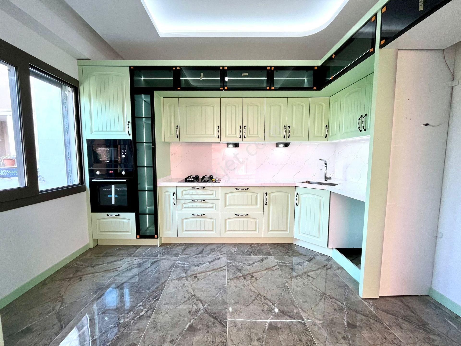 Yükselden Kızılkeçili Kazdağlarının Eteğinde Lüx 3+1 Sıfır Villa - Görsel 14