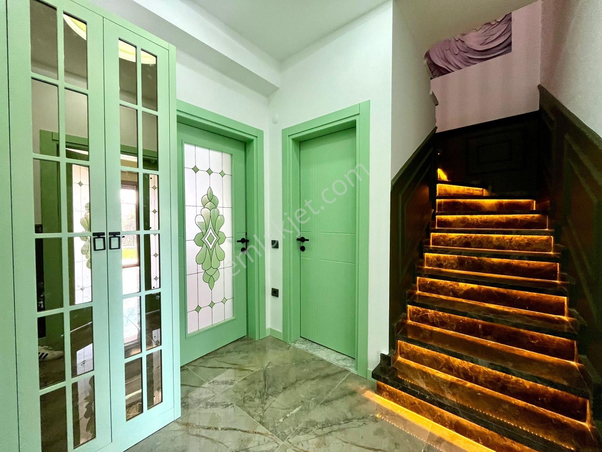 Yükselden Kızılkeçili Kazdağlarının Eteğinde Lüx 3+1 Sıfır Villa - Görsel 28