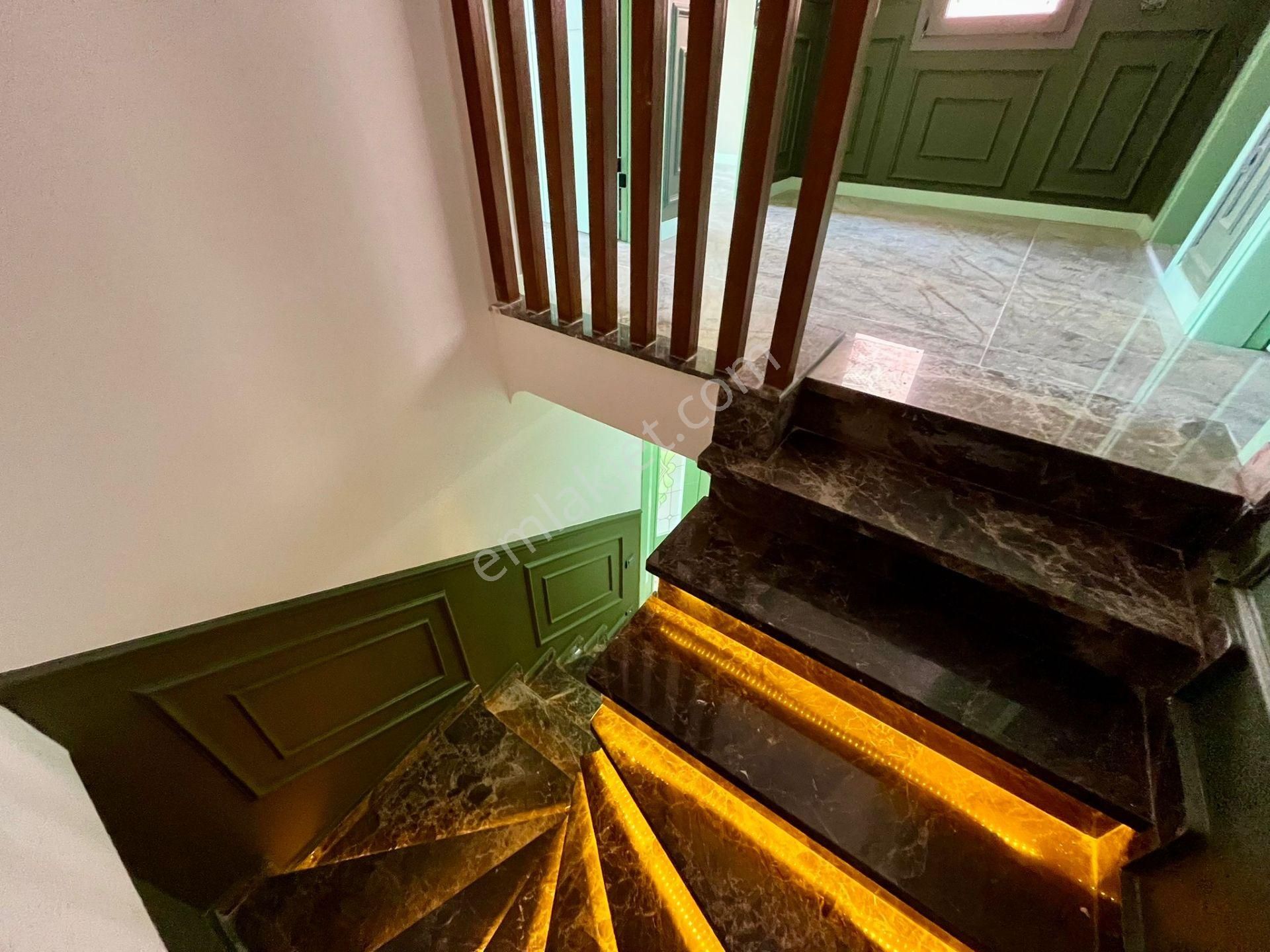 Yükselden Kızılkeçili Kazdağlarının Eteğinde Lüx 3+1 Sıfır Villa - Görsel 26