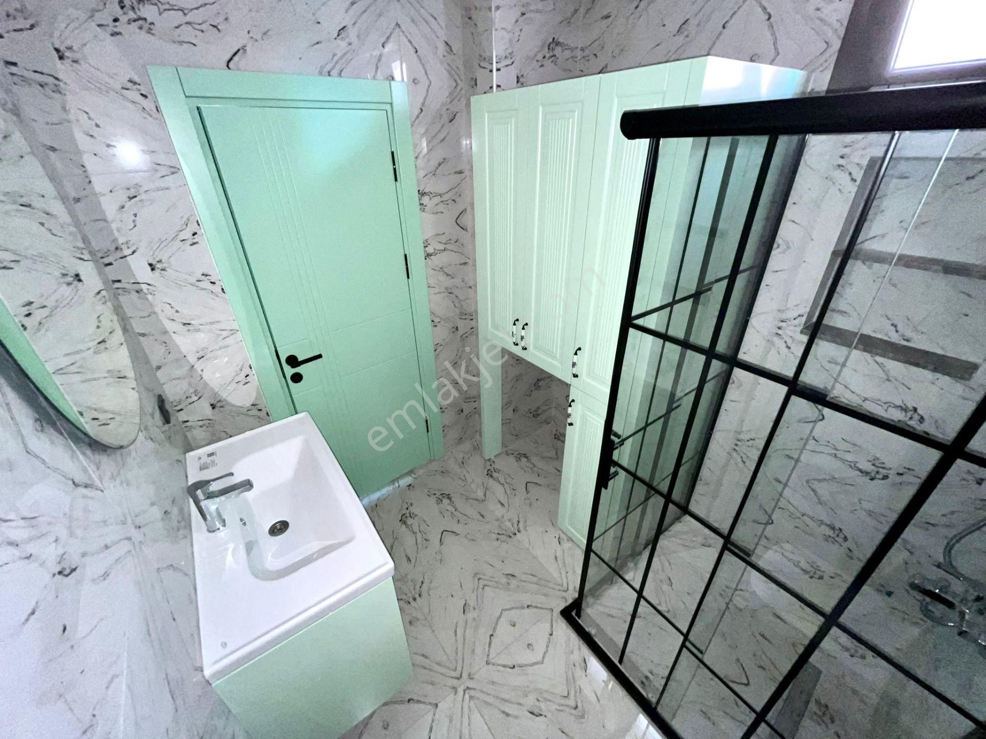 Yükselden Kızılkeçili Kazdağlarının Eteğinde Lüx 3+1 Sıfır Villa - Görsel 15