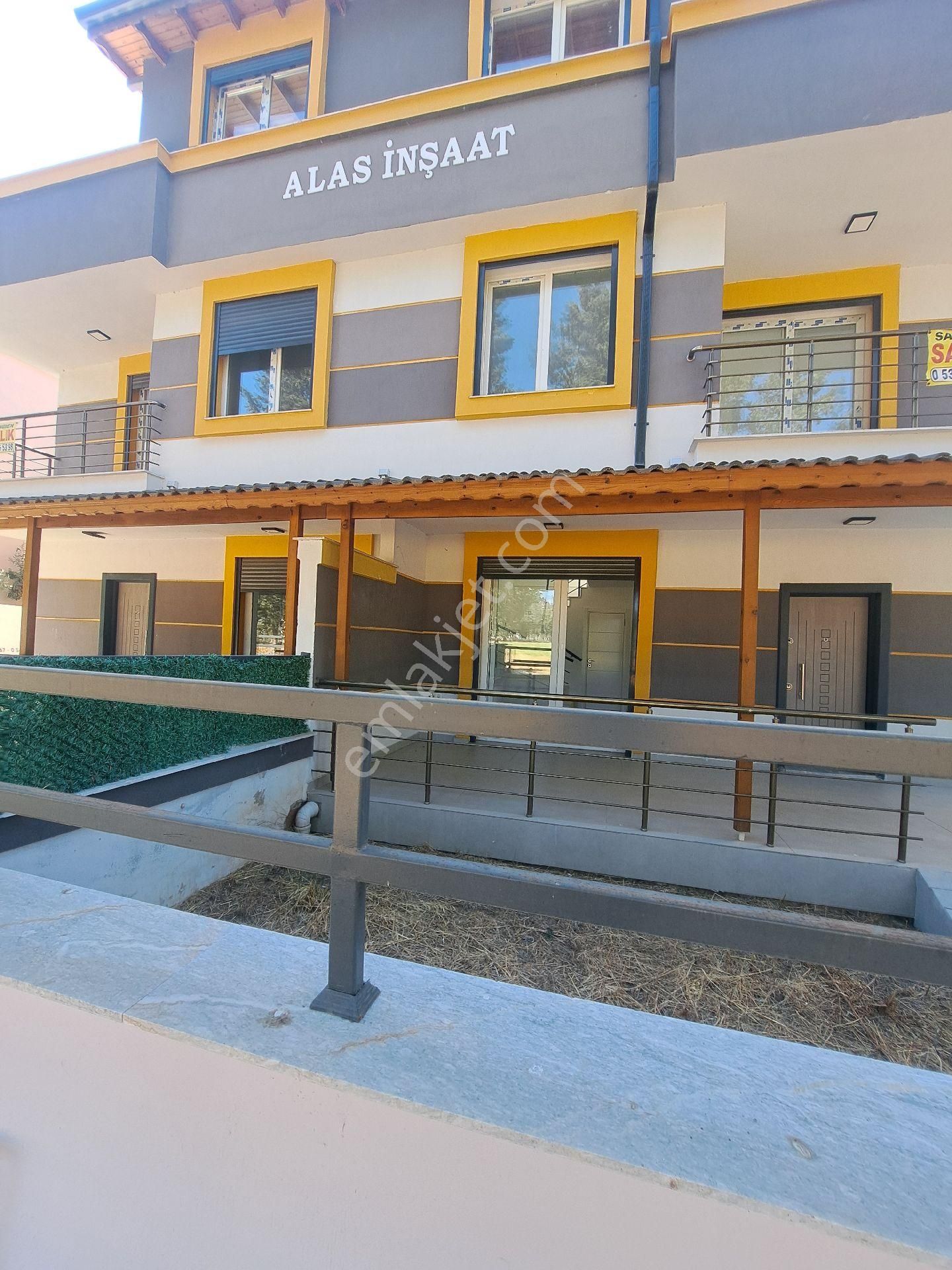 Çiçek Gayrimenkul Den Seferihisar Ürkmez De Satılık 3+1 Villa - Görsel 3