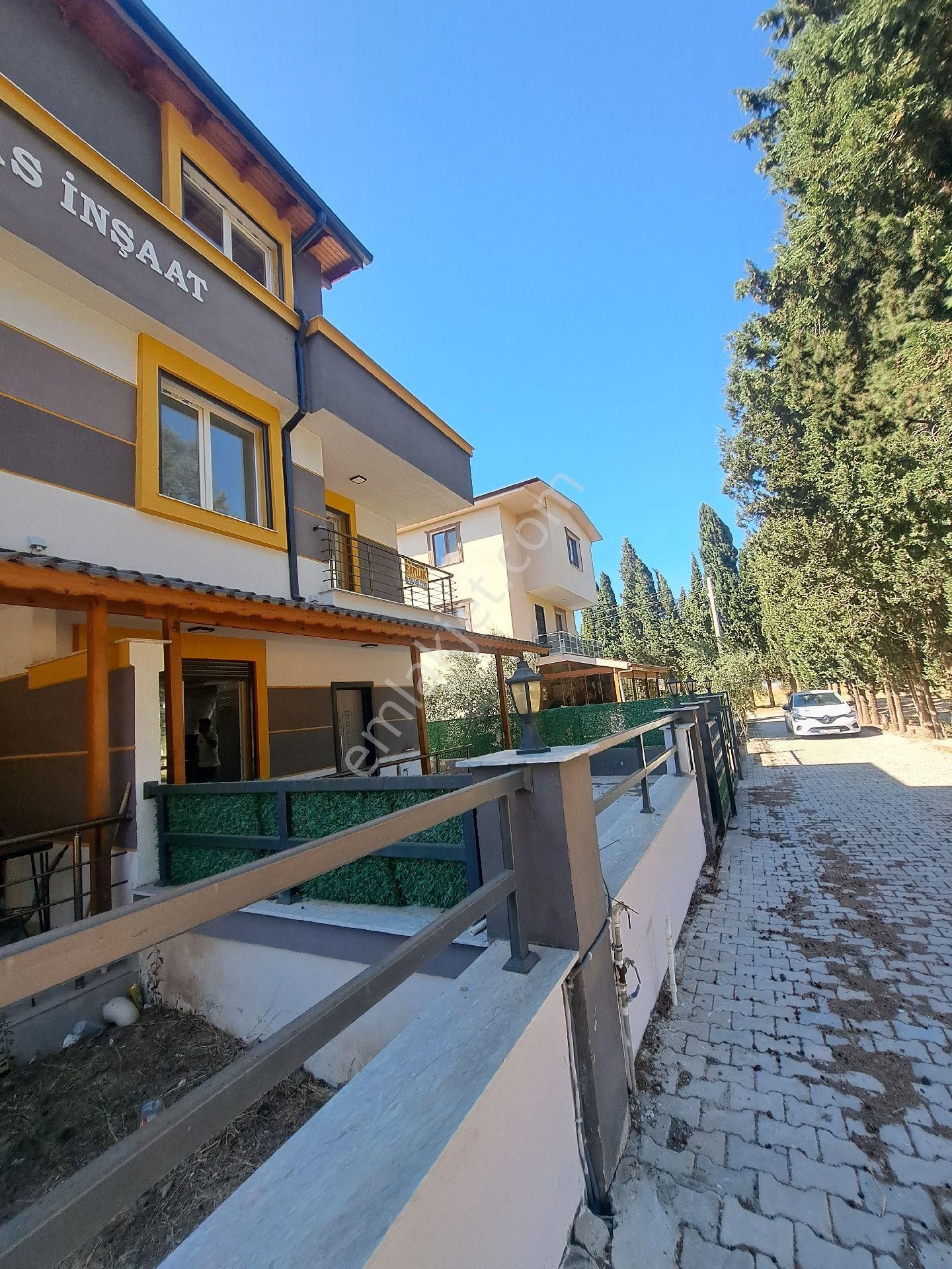 Çiçek Gayrimenkul Den Seferihisar Ürkmez De Satılık 3+1 Villa