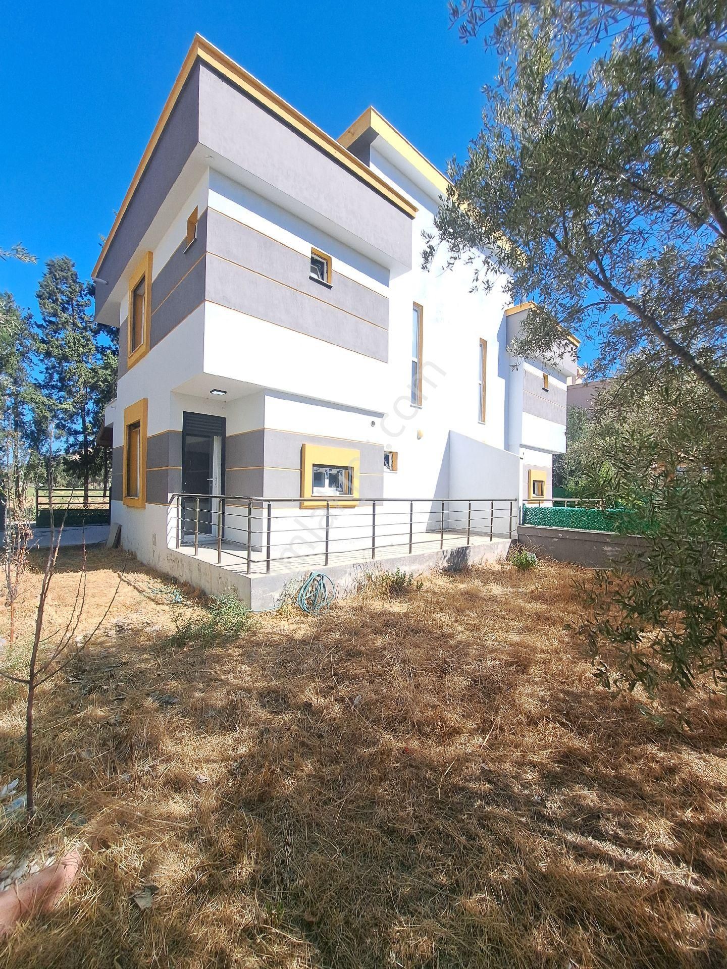 Çiçek Gayrimenkul Den Seferihisar Ürkmez De Satılık 3+1 Villa - Görsel 6