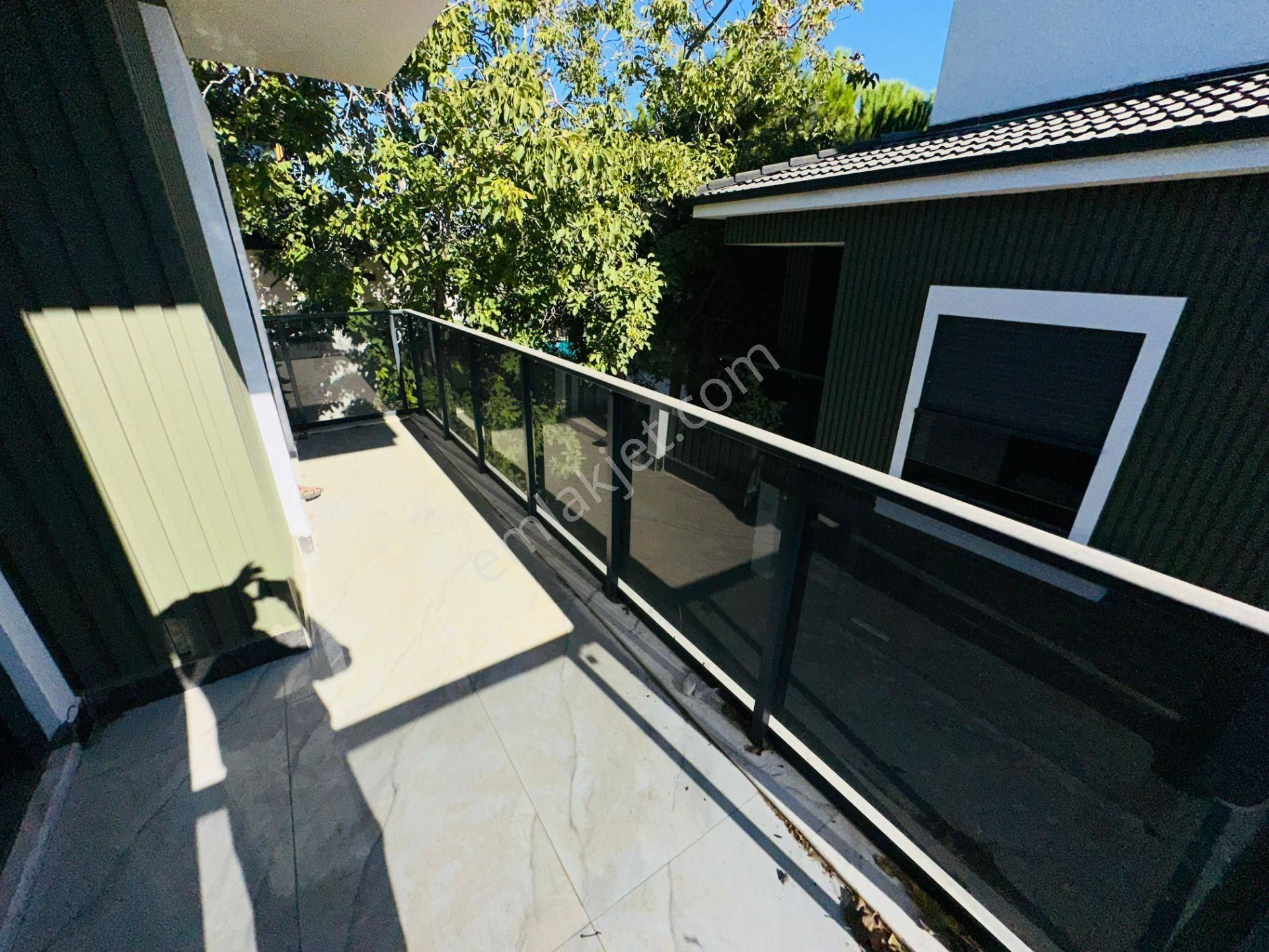 Güre De 3+1 Lüx Satılık Villa - Görsel 27