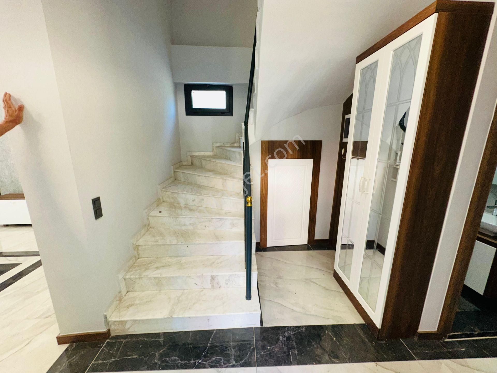 Güre De 3+1 Lüx Satılık Villa - Görsel 4