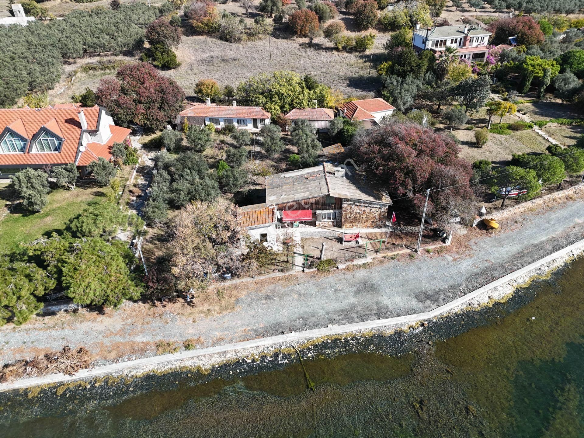 Erdek Paşalimanı'nda Satılık Müstakil Ev Müştemilat Ve Arsa - Görsel 28