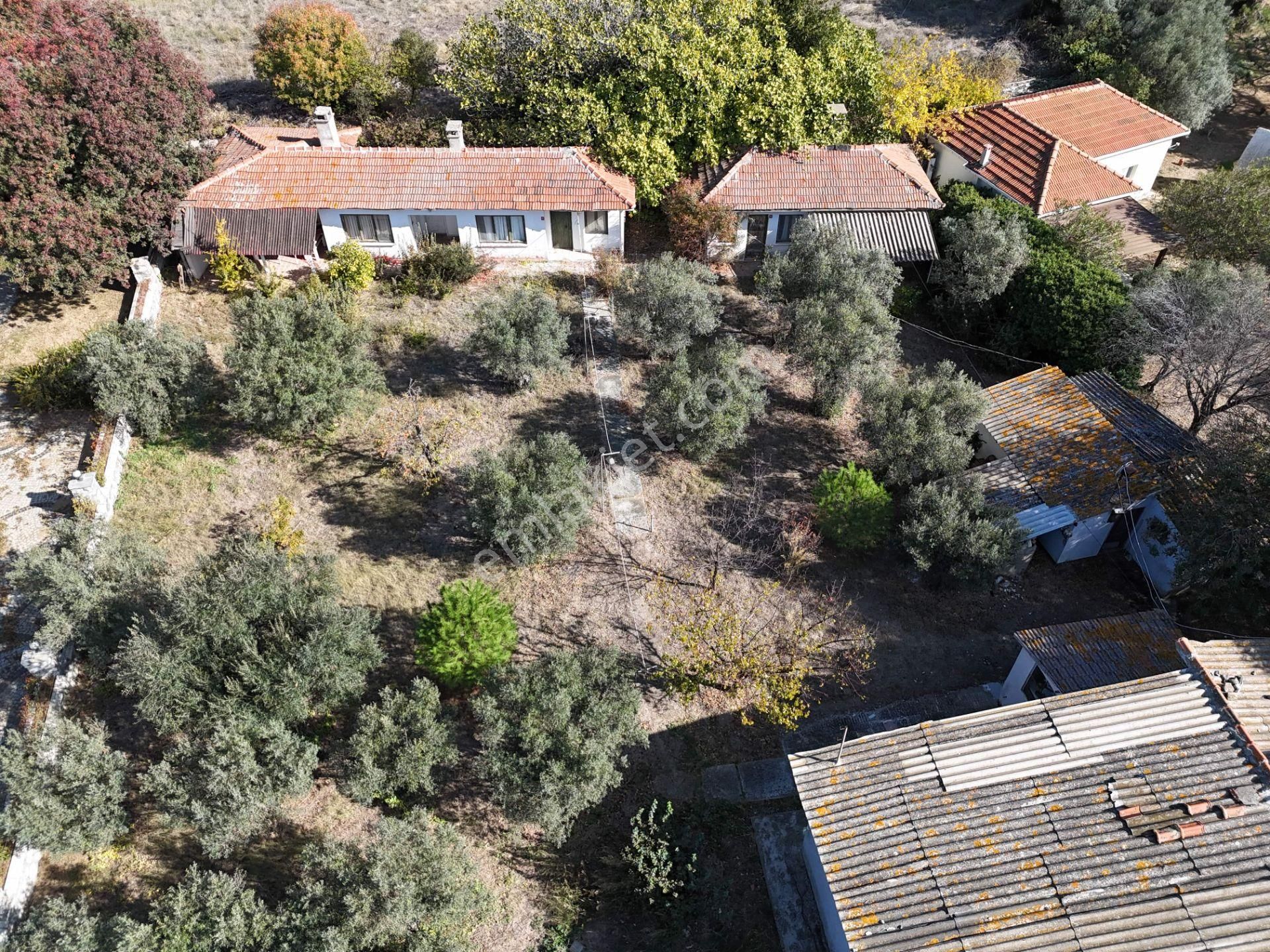 Erdek Paşalimanı'nda Satılık Müstakil Ev Müştemilat Ve Arsa - Görsel 43