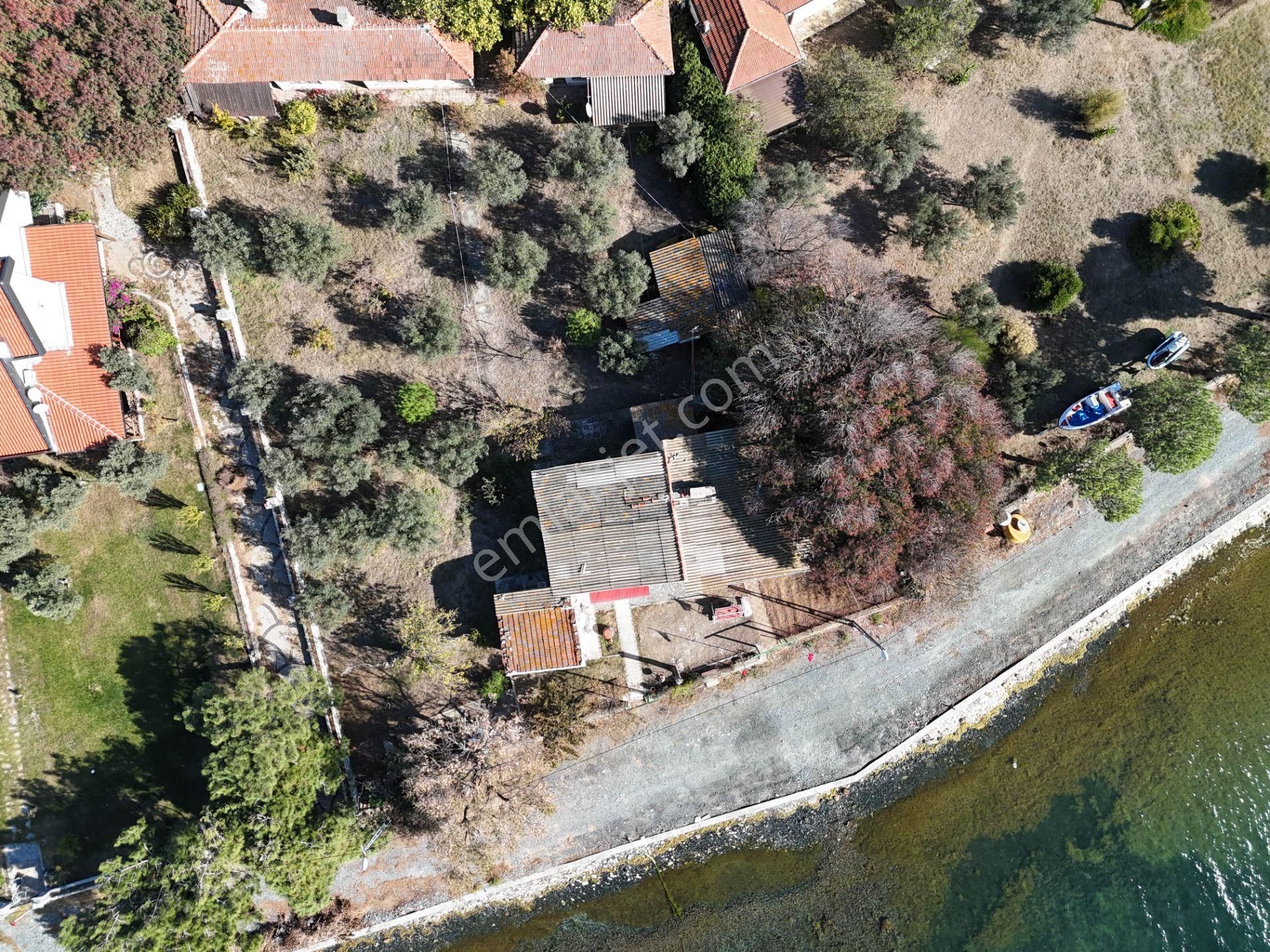 Erdek Paşalimanı'nda Satılık Müstakil Ev Müştemilat Ve Arsa - Görsel 31