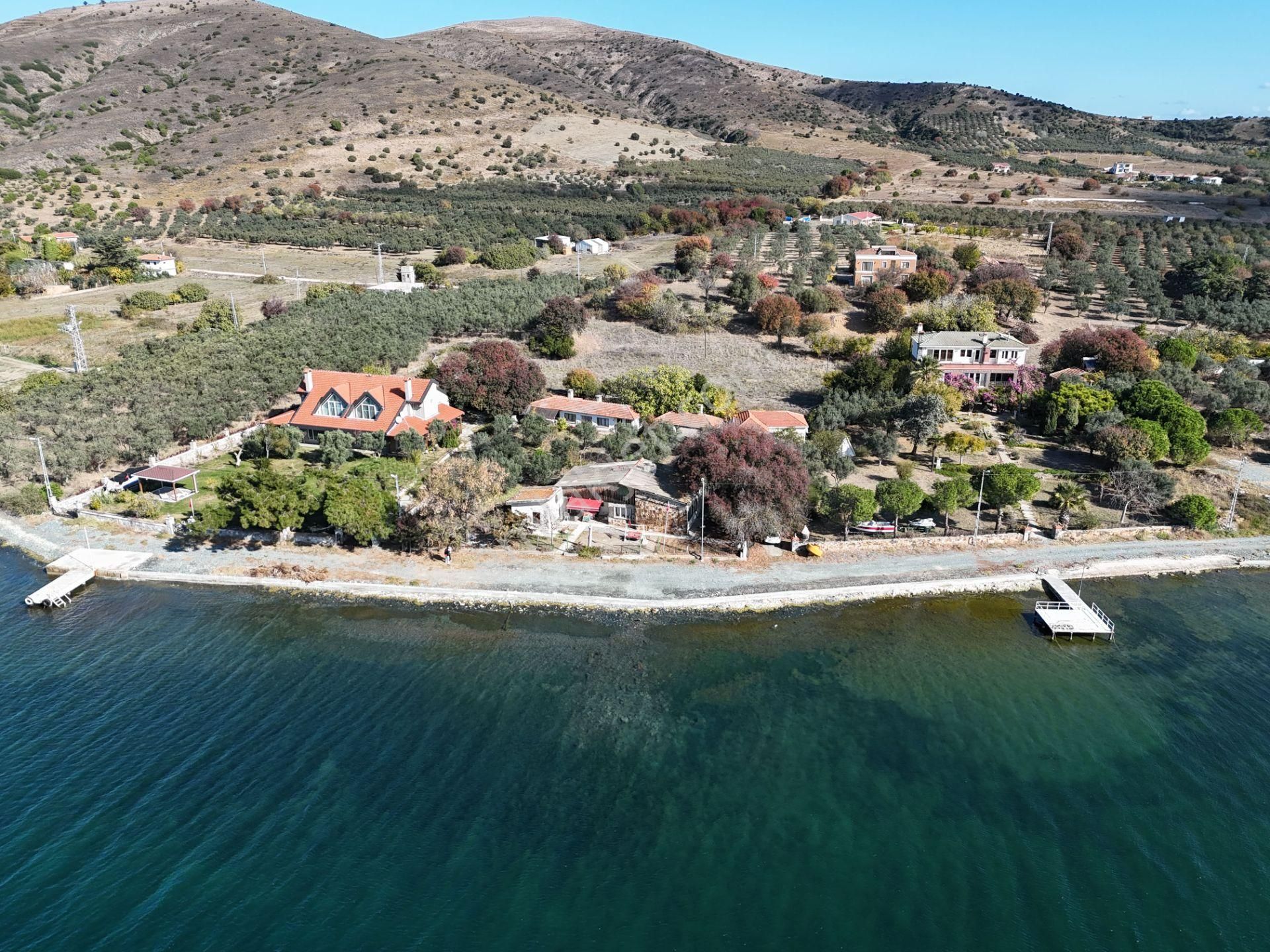 Erdek Paşalimanı'nda Satılık Müstakil Ev Müştemilat Ve Arsa - Görsel 7