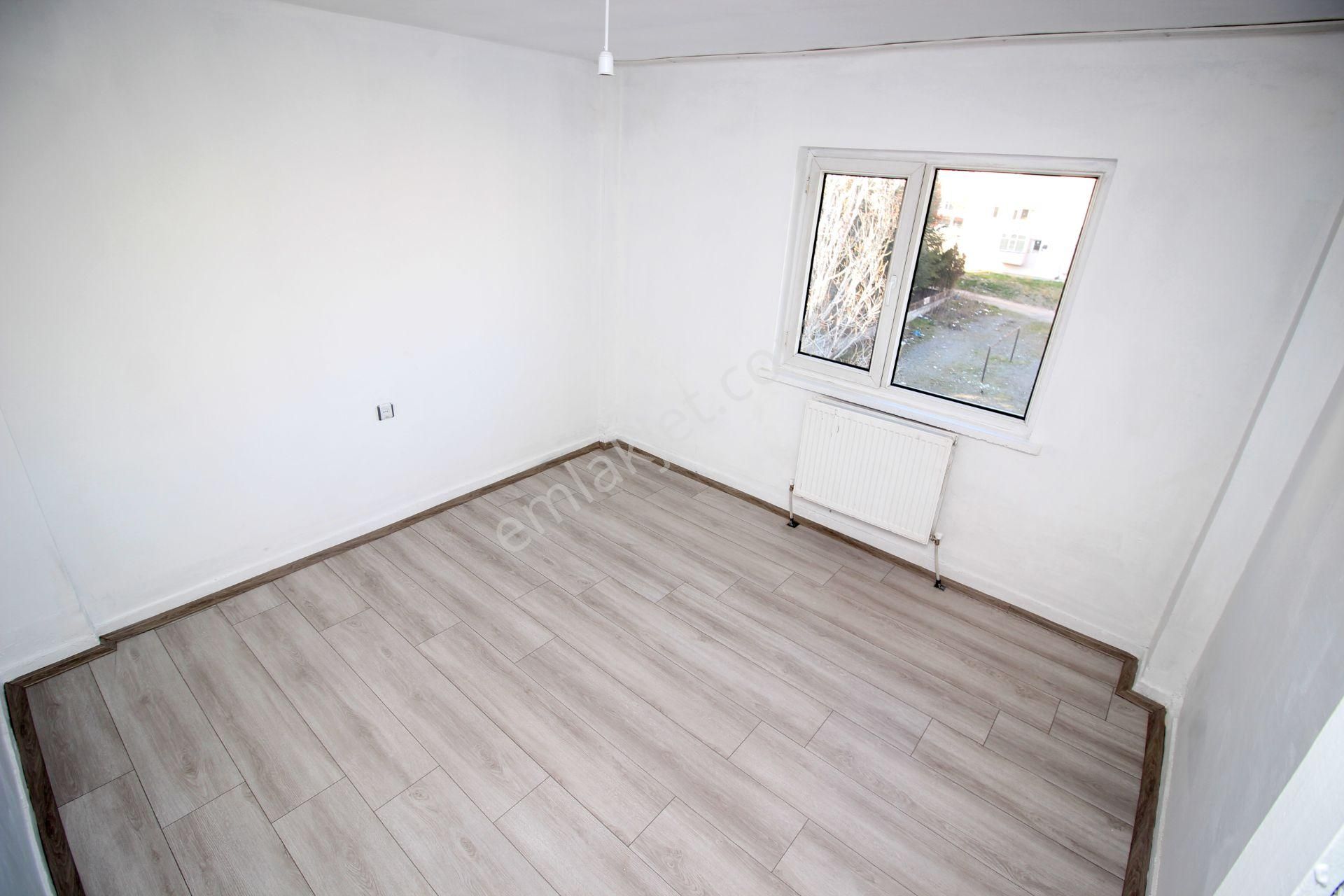 Emre Emlaktan Sincan Fatih'de Metro Yakını 2+1 Kiralık Daire - Görsel 11