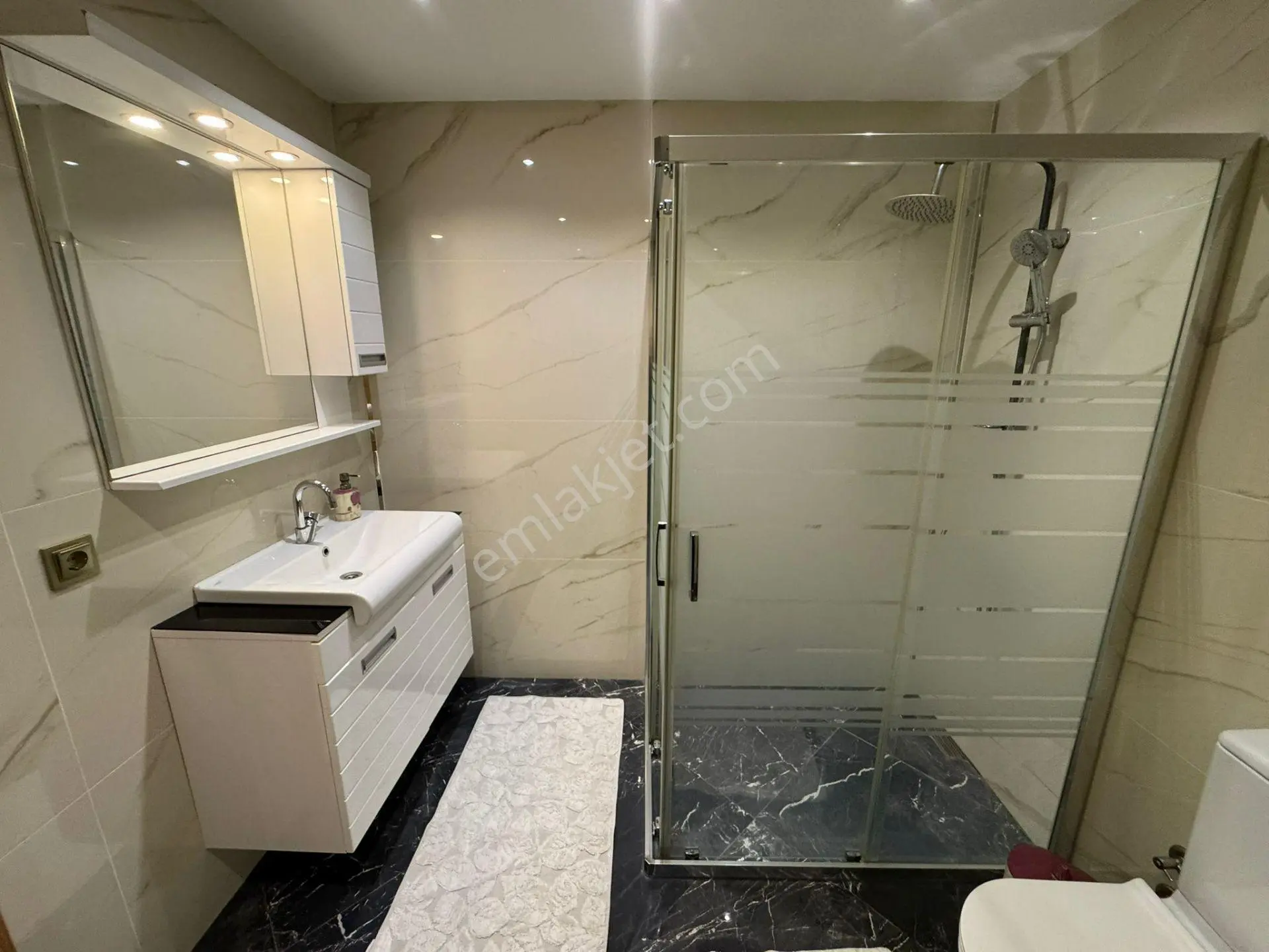 Ekşioğlu'ndan Tekirdağ Süleymanpaşa Çiftlikönü Mahallesi 3+1 Eşyalı Kiralık Daire - Görsel 10