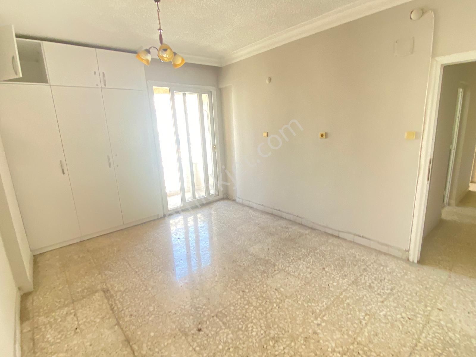 Prestij'den Pirireis'te Asansörlü Cadde Üzeri 3+1 Daire - Görsel 13