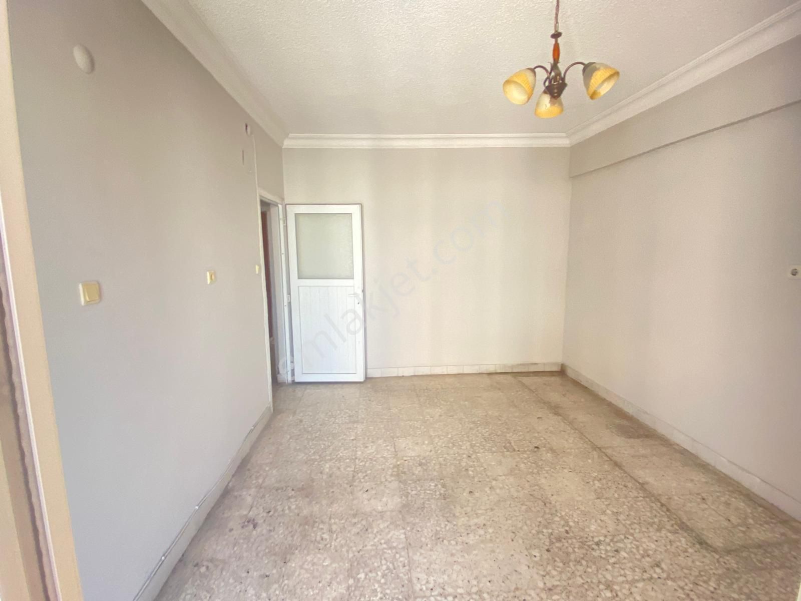 Prestij'den Pirireis'te Asansörlü Cadde Üzeri 3+1 Daire - Görsel 10