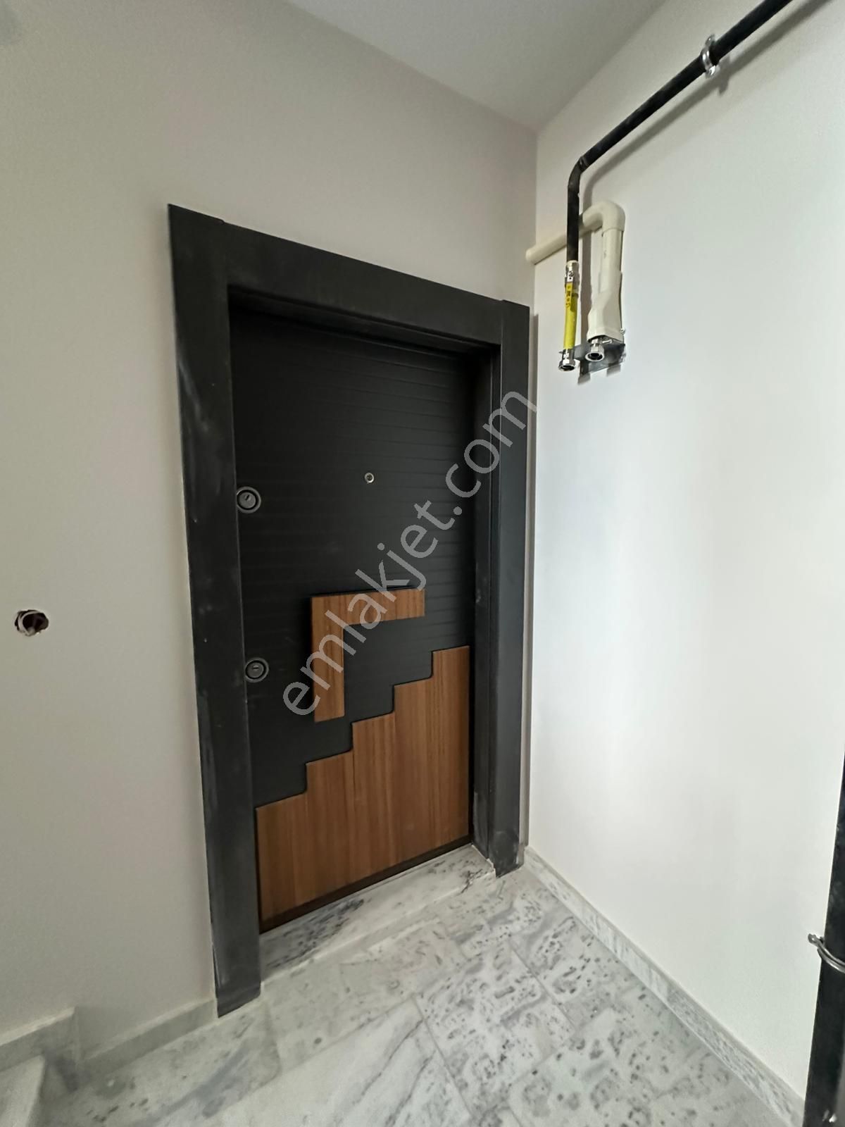 Afyon Üçok Emlaktan Kanlıca Mah Satılık Sıfır 3+1 Lüx Daire - Görsel 3