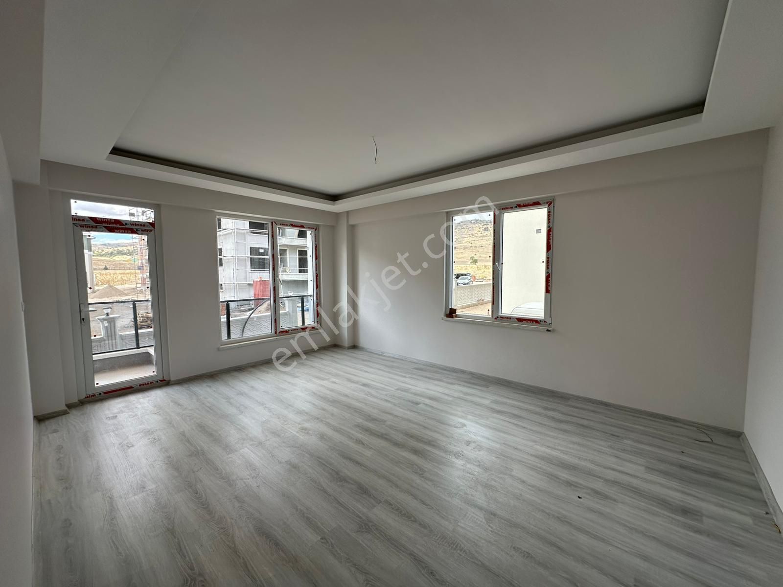 Afyon Üçok Emlaktan Kanlıca Mah Satılık Sıfır 3+1 Lüx Daire - Görsel 17