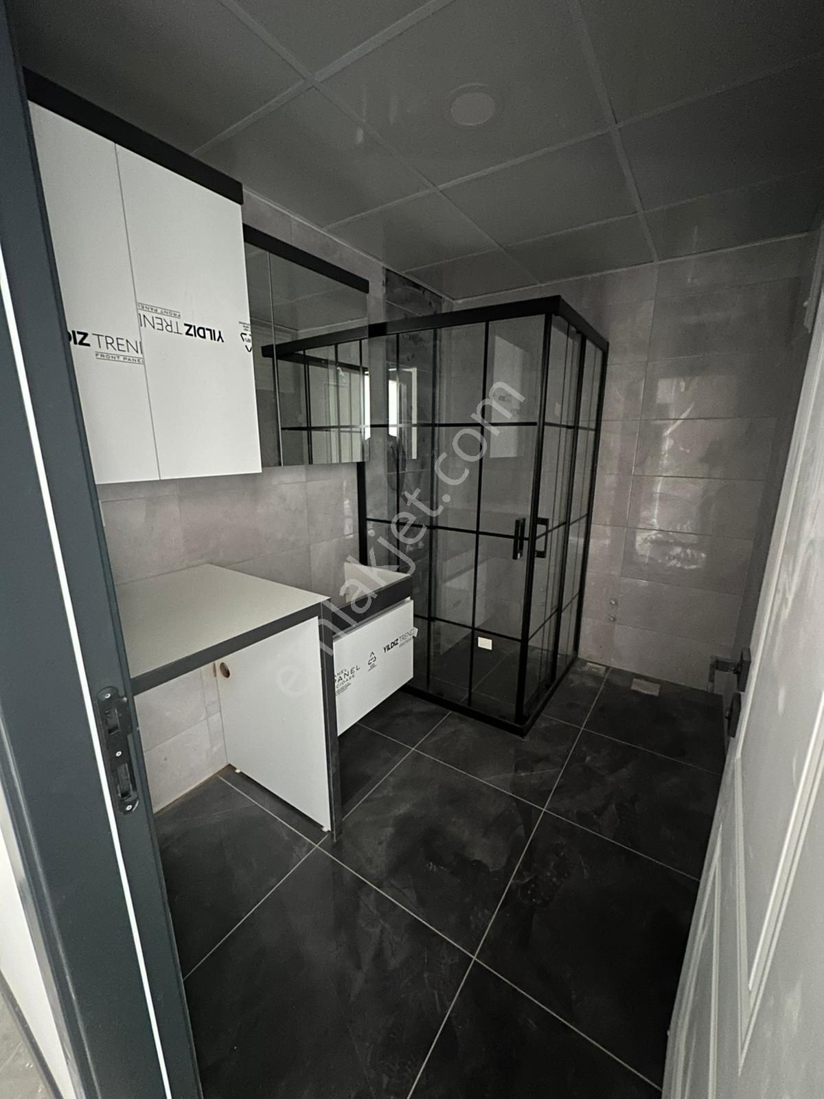 Afyon Üçok Emlaktan Kanlıca Mah Satılık Sıfır 3+1 Lüx Daire - Görsel 10