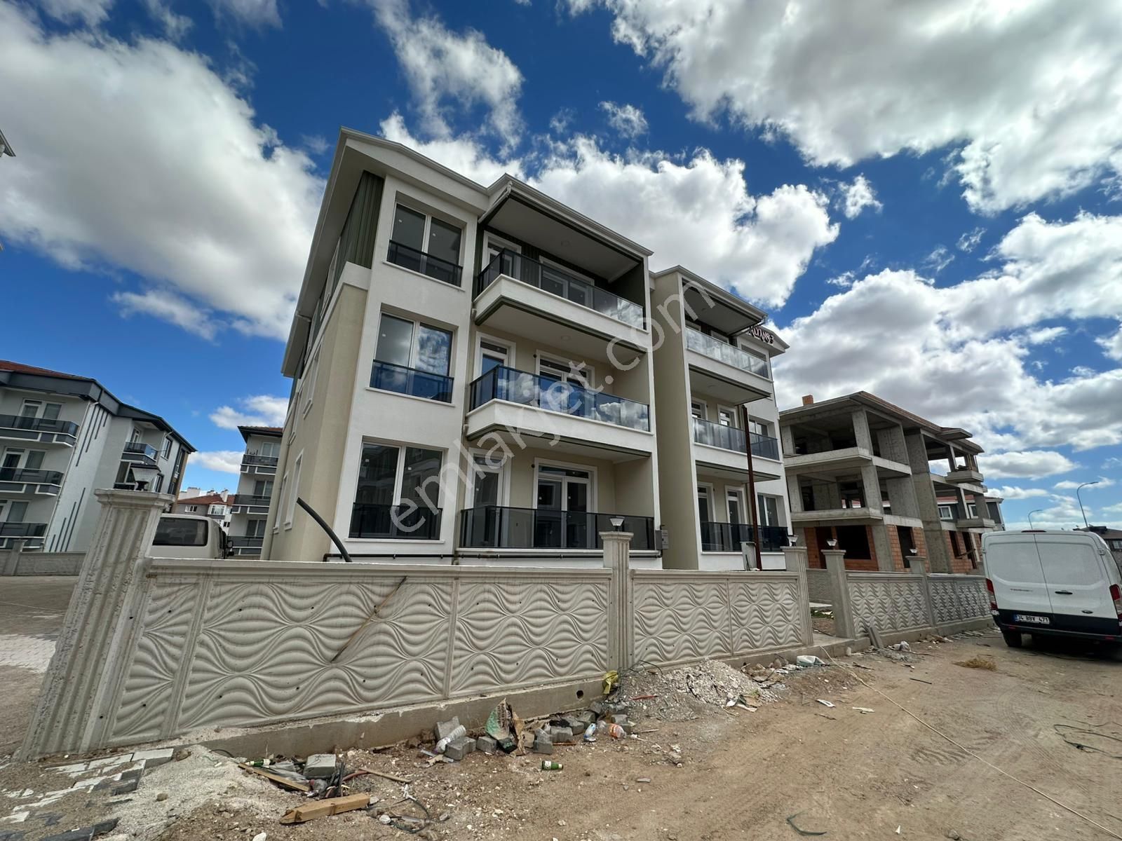 Afyon Üçok Emlaktan Kanlıca Mah Satılık Sıfır 3+1 Lüx Daire