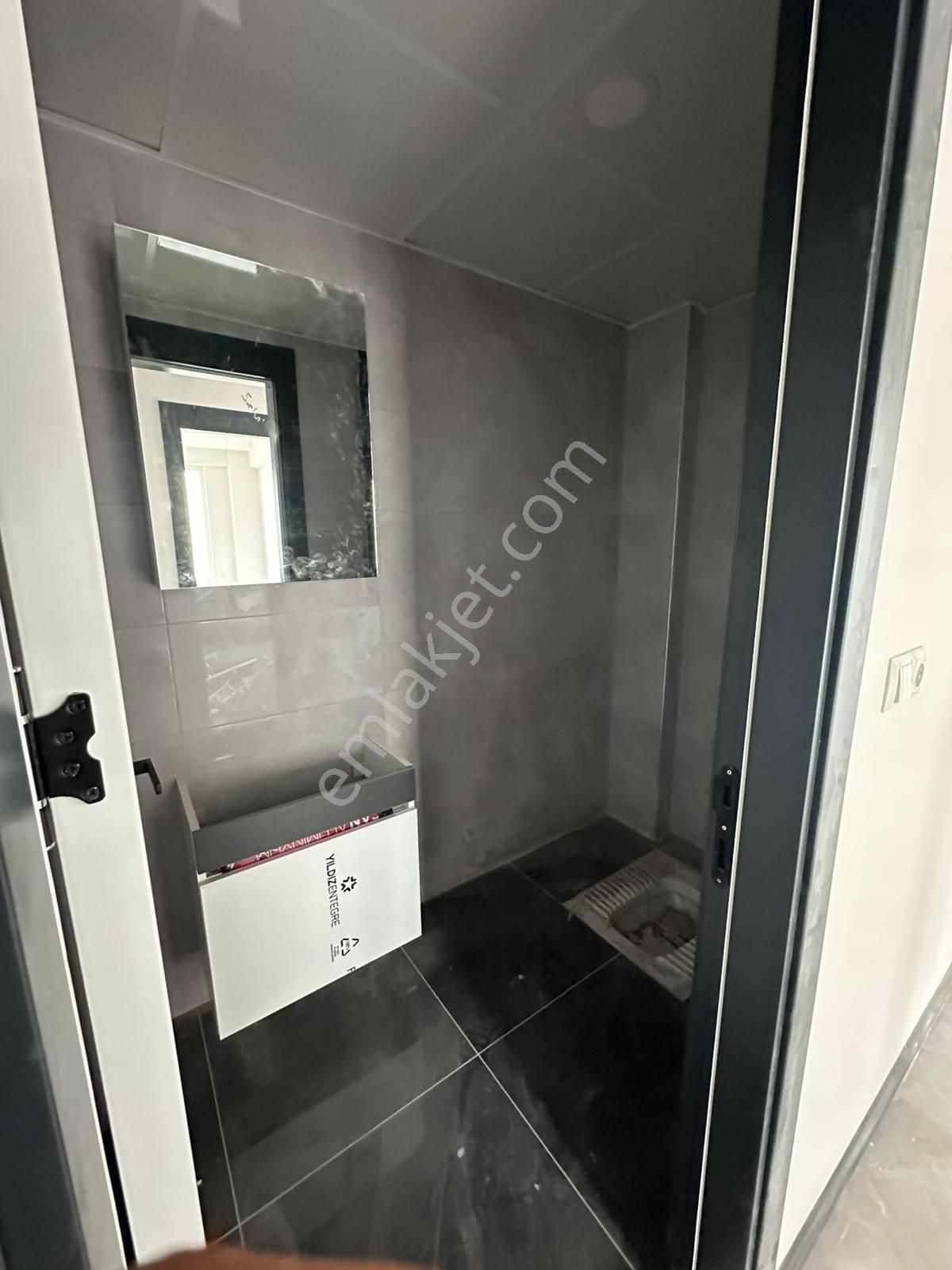 Afyon Üçok Emlaktan Kanlıca Mah Satılık Sıfır 3+1 Lüx Daire - Görsel 11