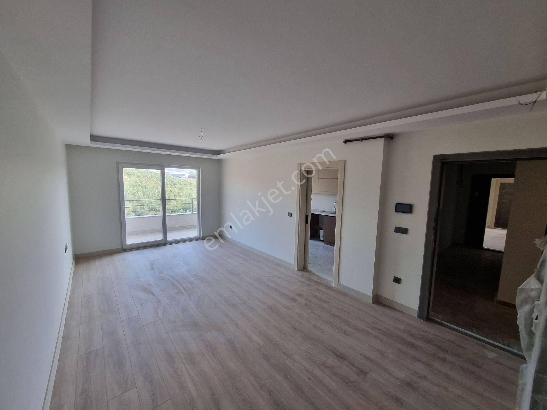 Aktürk Gayrimenkul'den Kayapa Eriş Yapı Da Satılık Sıfır 3+1 - Görsel 3