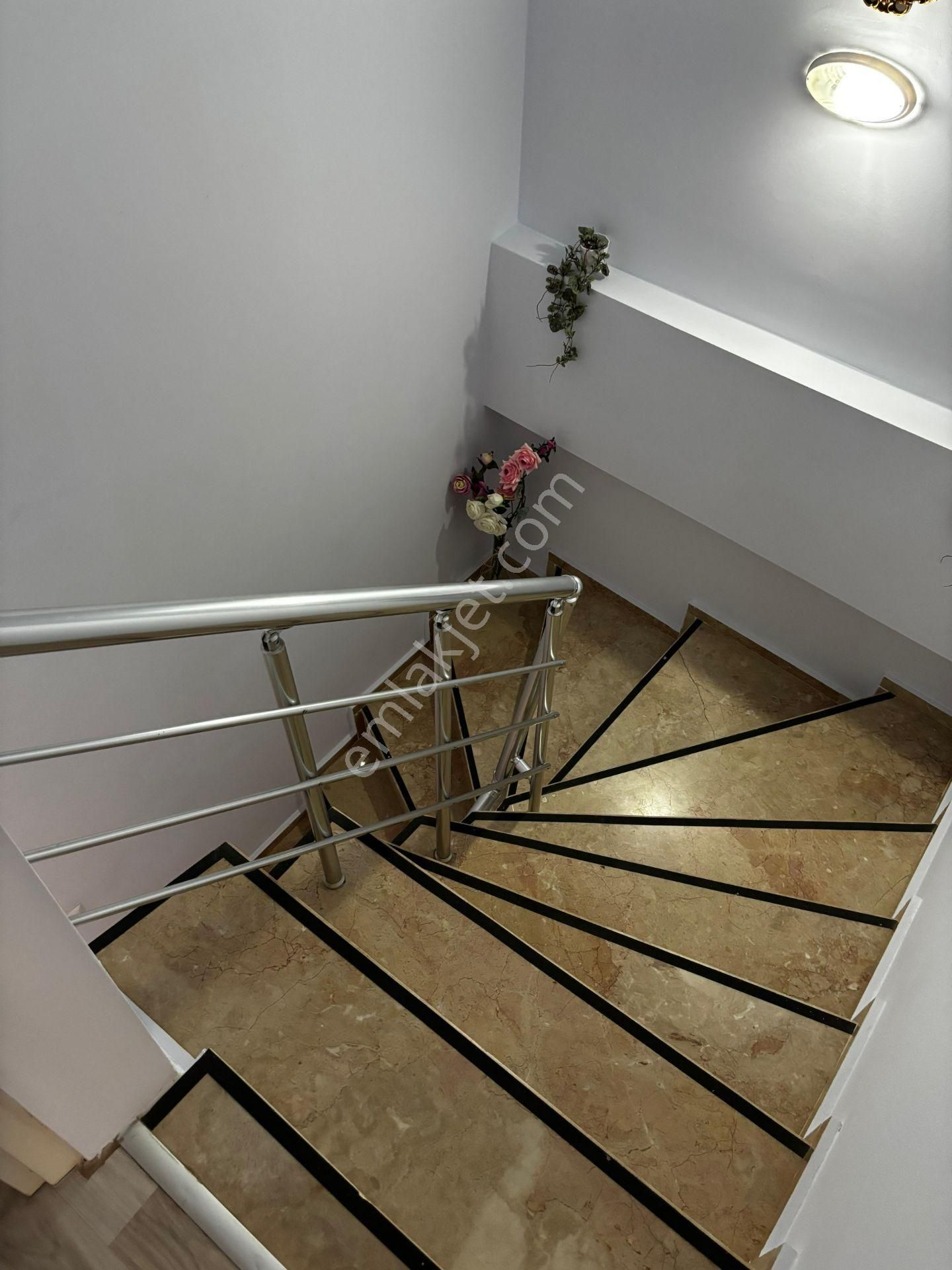 Yeni Mahalle De Satılık 2+1 Doğalgazlı Dublex Daire - Görsel 25