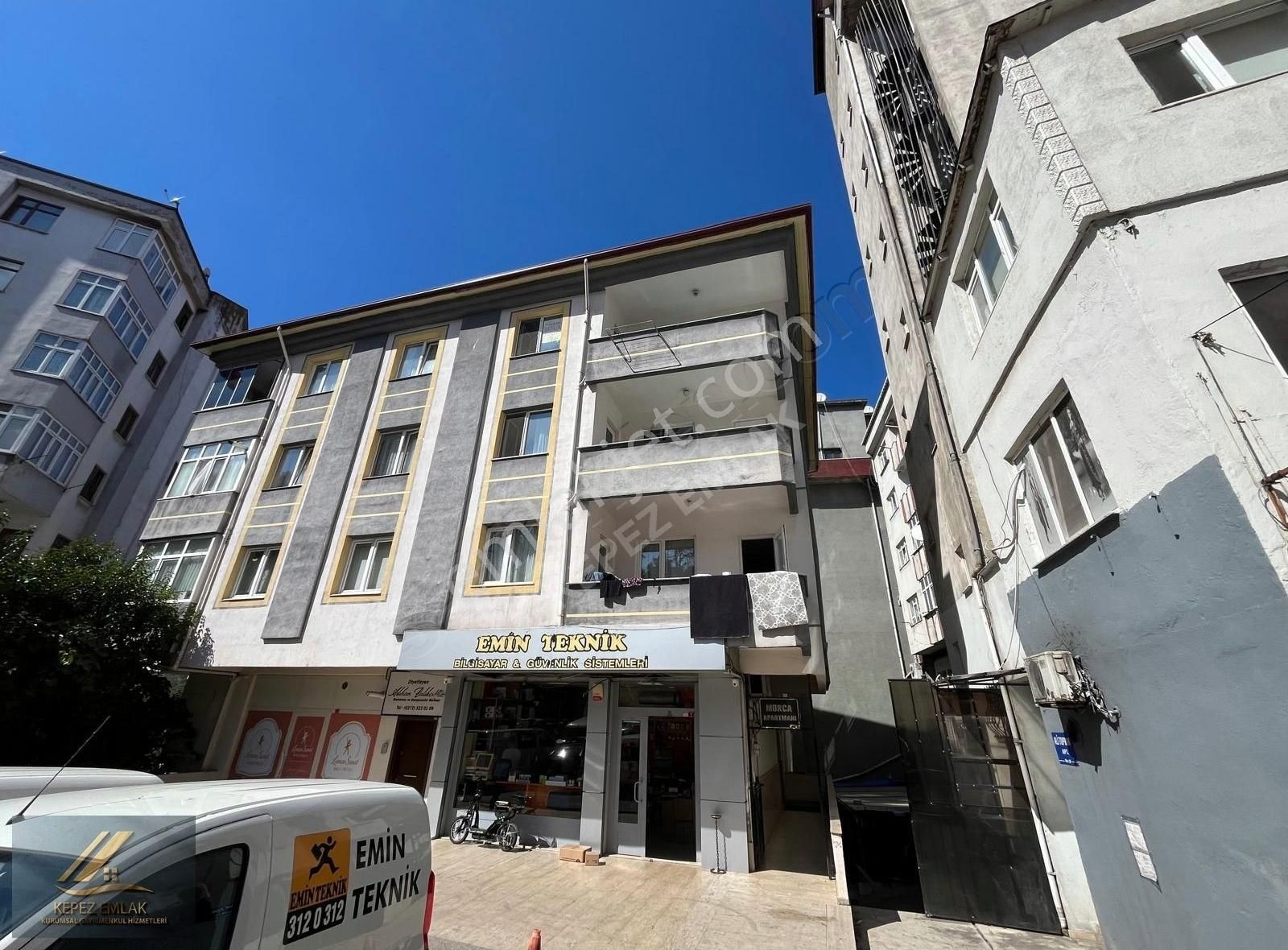 Kepez Emlak'tan Şehir Merkezinde 2+1 Satılık Daire