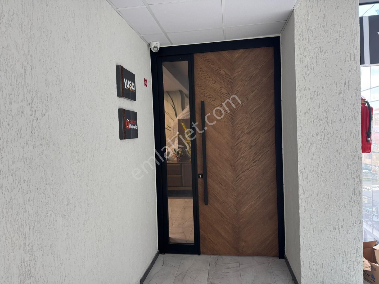 Çatalca Merkezi Konumda Lüks Tasarımlı Teraslı Ofis – Devren Kiralık!! - Görsel 9