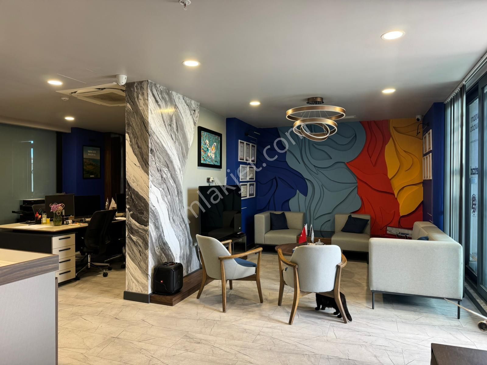 Çatalca Merkezi Konumda Lüks Tasarımlı Teraslı Ofis – Devren Kiralık!! - Görsel 13