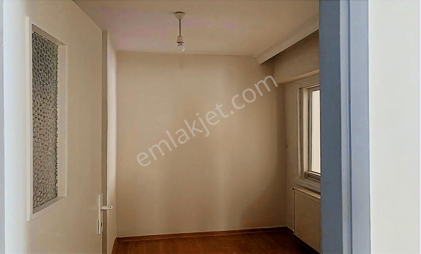 Karşıyaka Bahriye Üçok Mahallesi'nde Merkezde 3+1 Daire - Görsel 14