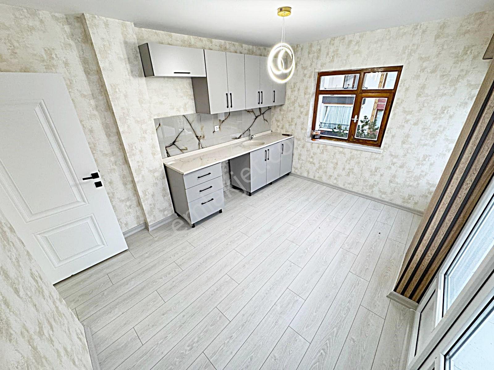 Keçiören Bademlikte Ank Manzaralı 4+2 /2 Mutfak/ Çift Salonlu /dublex Daire - Görsel 3