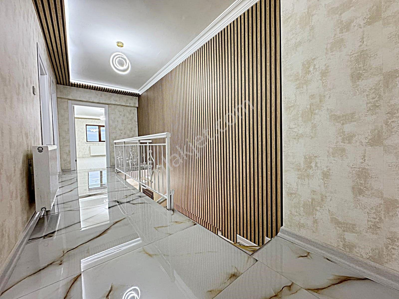 Keçiören Bademlikte Ank Manzaralı 4+2 /2 Mutfak/ Çift Salonlu /dublex Daire - Görsel 12