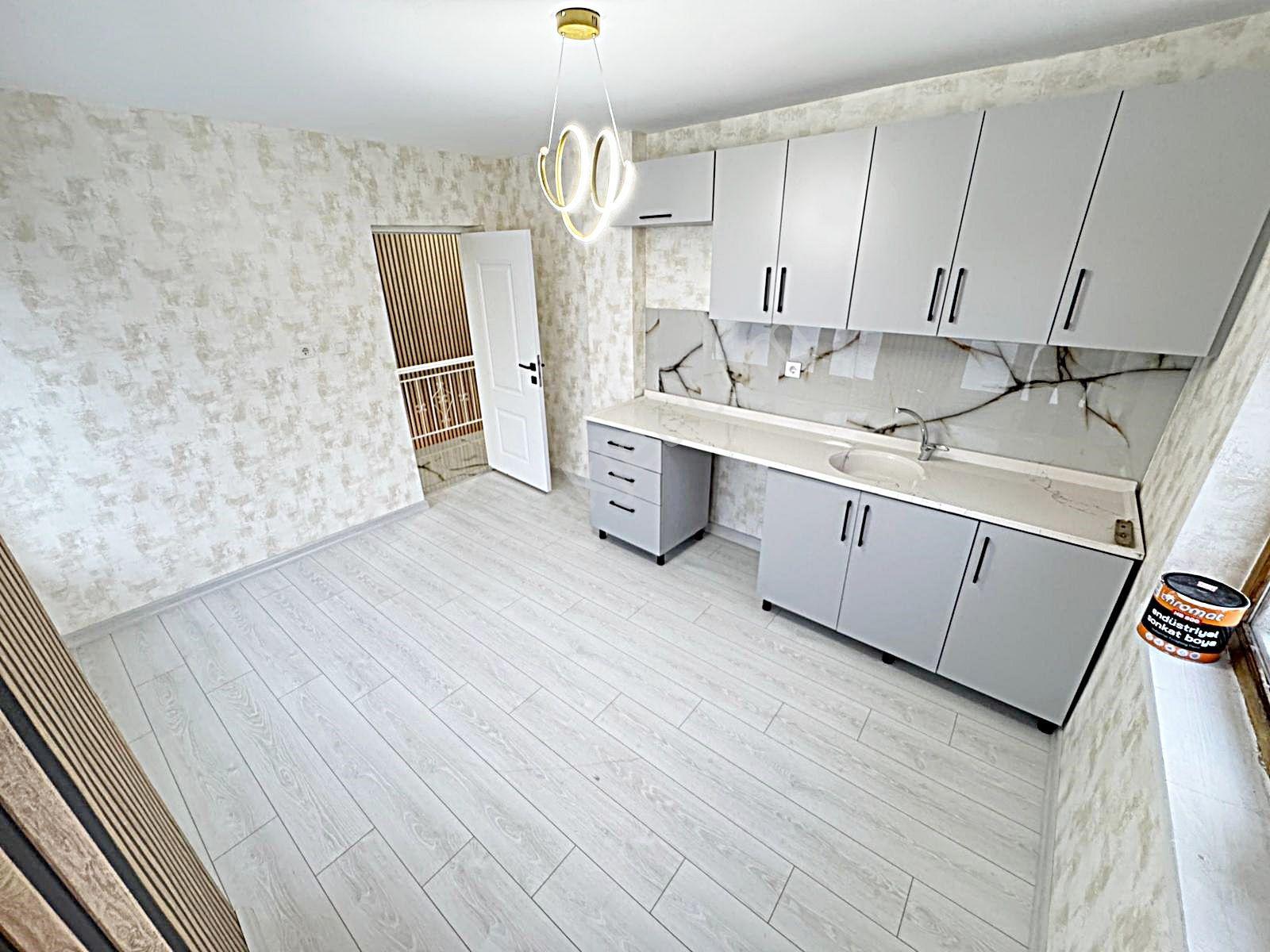 Keçiören Bademlikte Ank Manzaralı 4+2 /2 Mutfak/ Çift Salonlu /dublex Daire - Görsel 10
