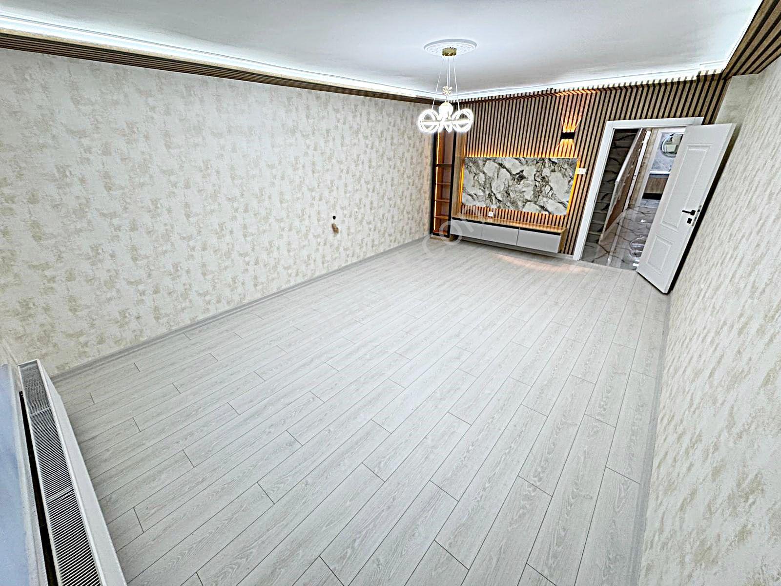 Keçiören Bademlikte Ank Manzaralı 4+2 /2 Mutfak/ Çift Salonlu /dublex Daire - Görsel 35