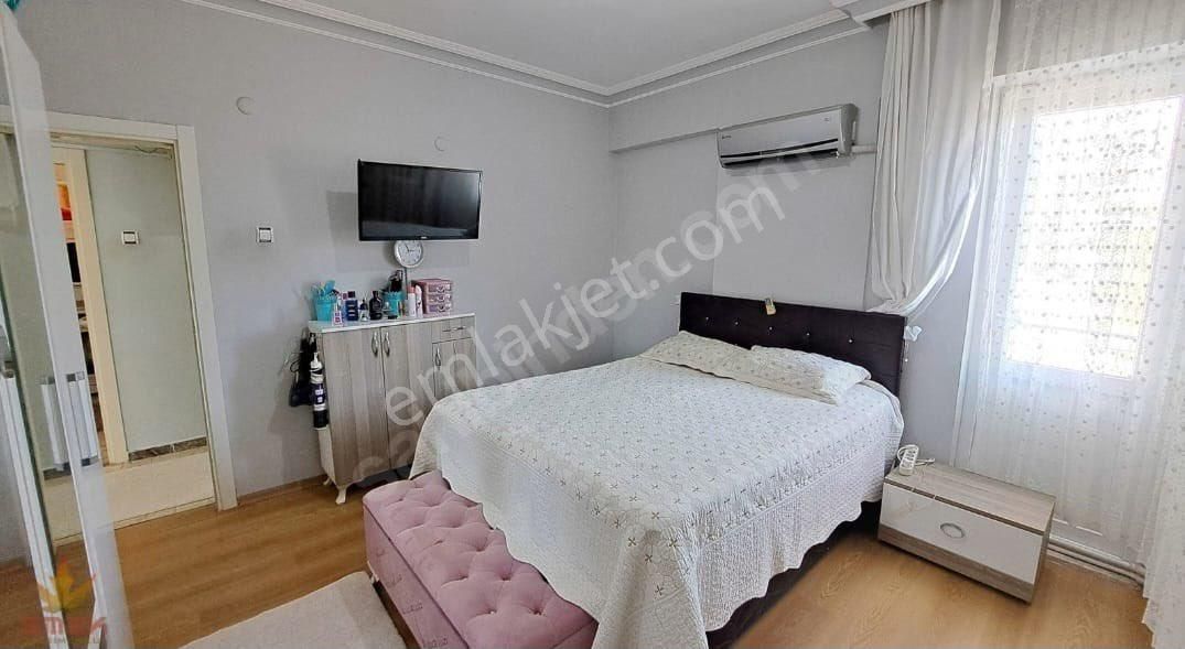 Konyaaltı Hurma Mah.ara Katta Ayrı Mutfaklı Geniş 3+1 Daire - Görsel 6