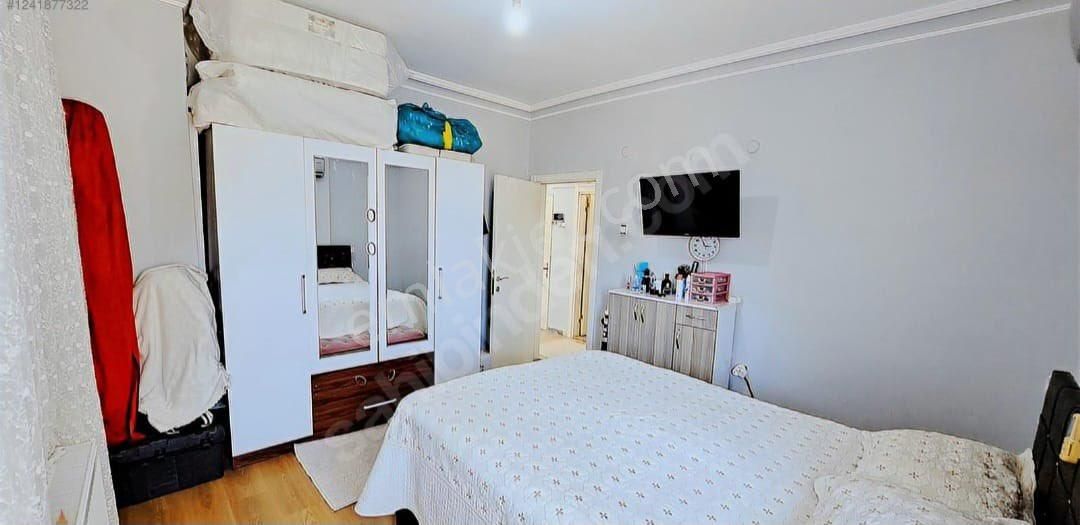 Konyaaltı Hurma Mah.ara Katta Ayrı Mutfaklı Geniş 3+1 Daire - Görsel 5