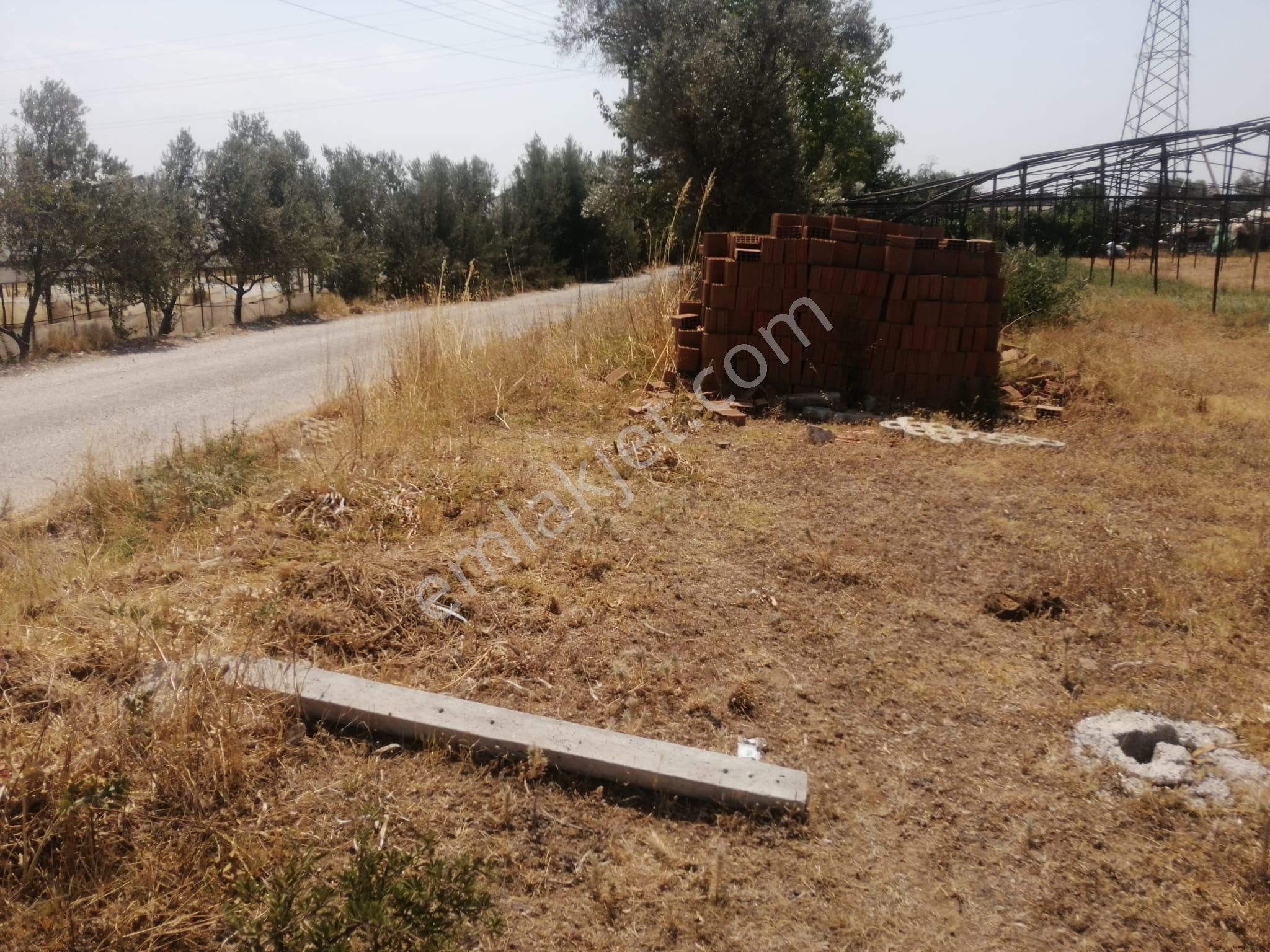 Menderes Turyap'tan Dereköy'de 700 M² Satılık Hisse Tapulu Tarla - Görsel 6