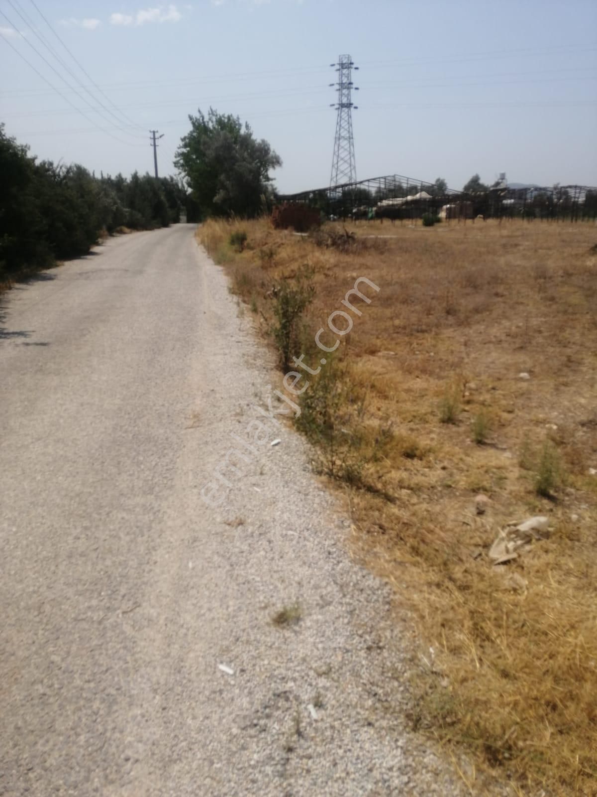 Menderes Turyap'tan Dereköy'de 325m² Satılık Hisse Tapulu Tarla - Görsel 2