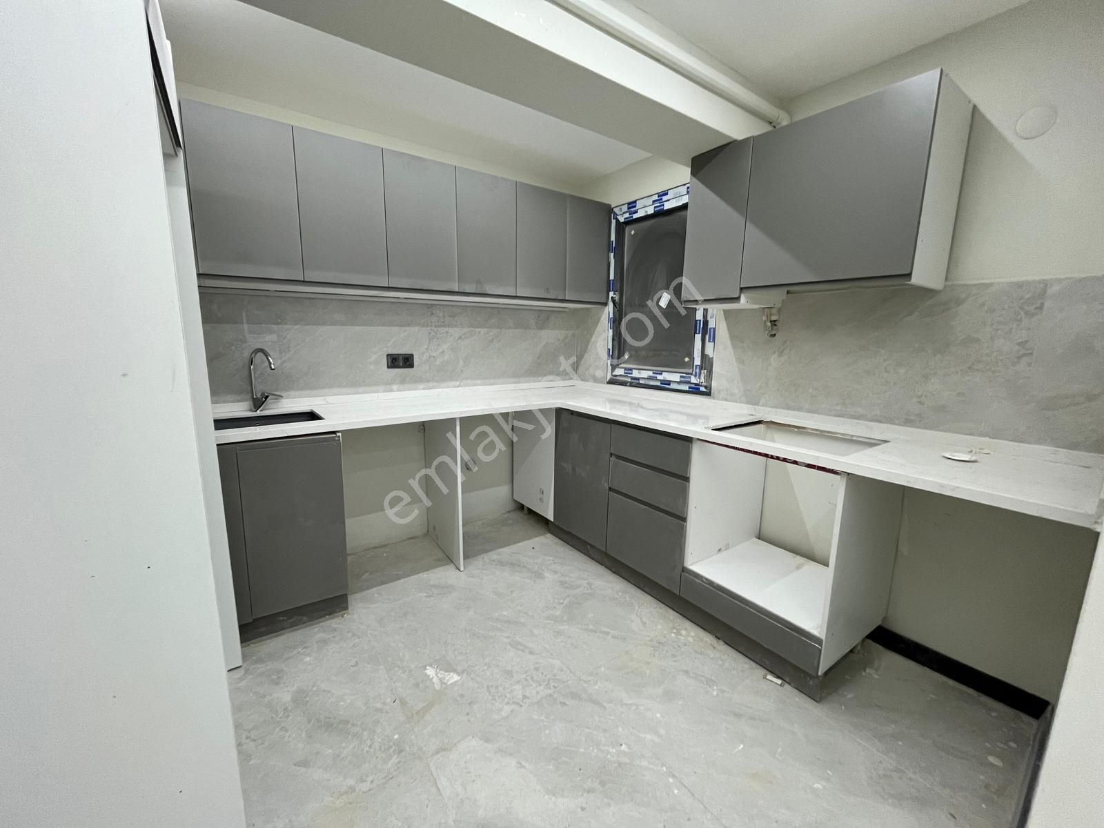 Asil'den Göztepede Sıfır Binada 2+1 Otoparklı Asansörlü Arakat - Görsel 8