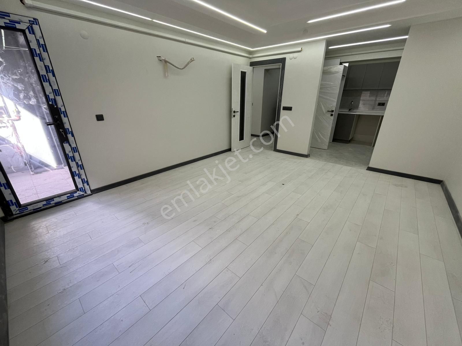 Asil'den Göztepede Sıfır Binada 2+1 Otoparklı Asansörlü Arakat - Görsel 6